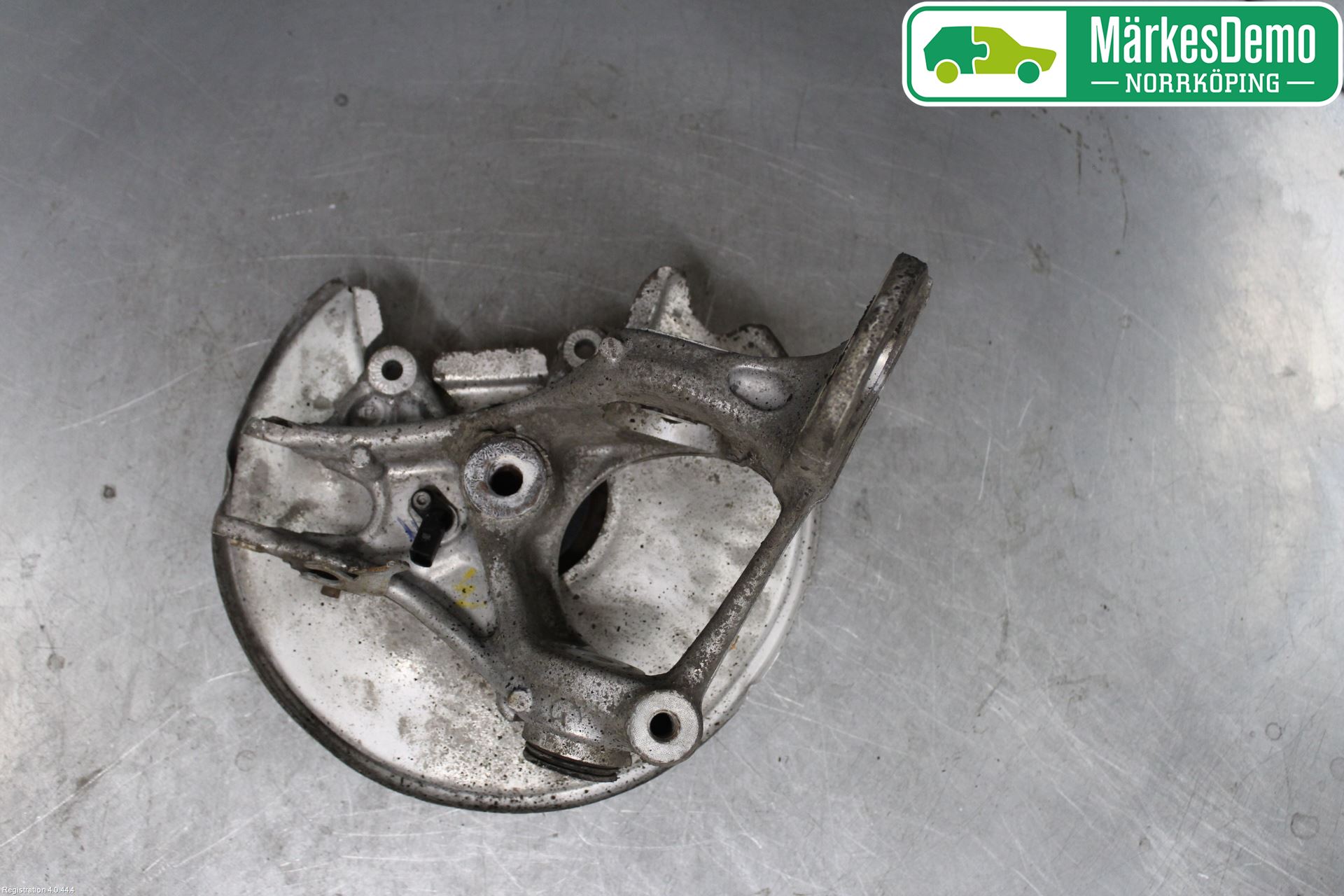 Audi A6/S6 4G 11-18 Hjullagerhus-Spindel Vä B