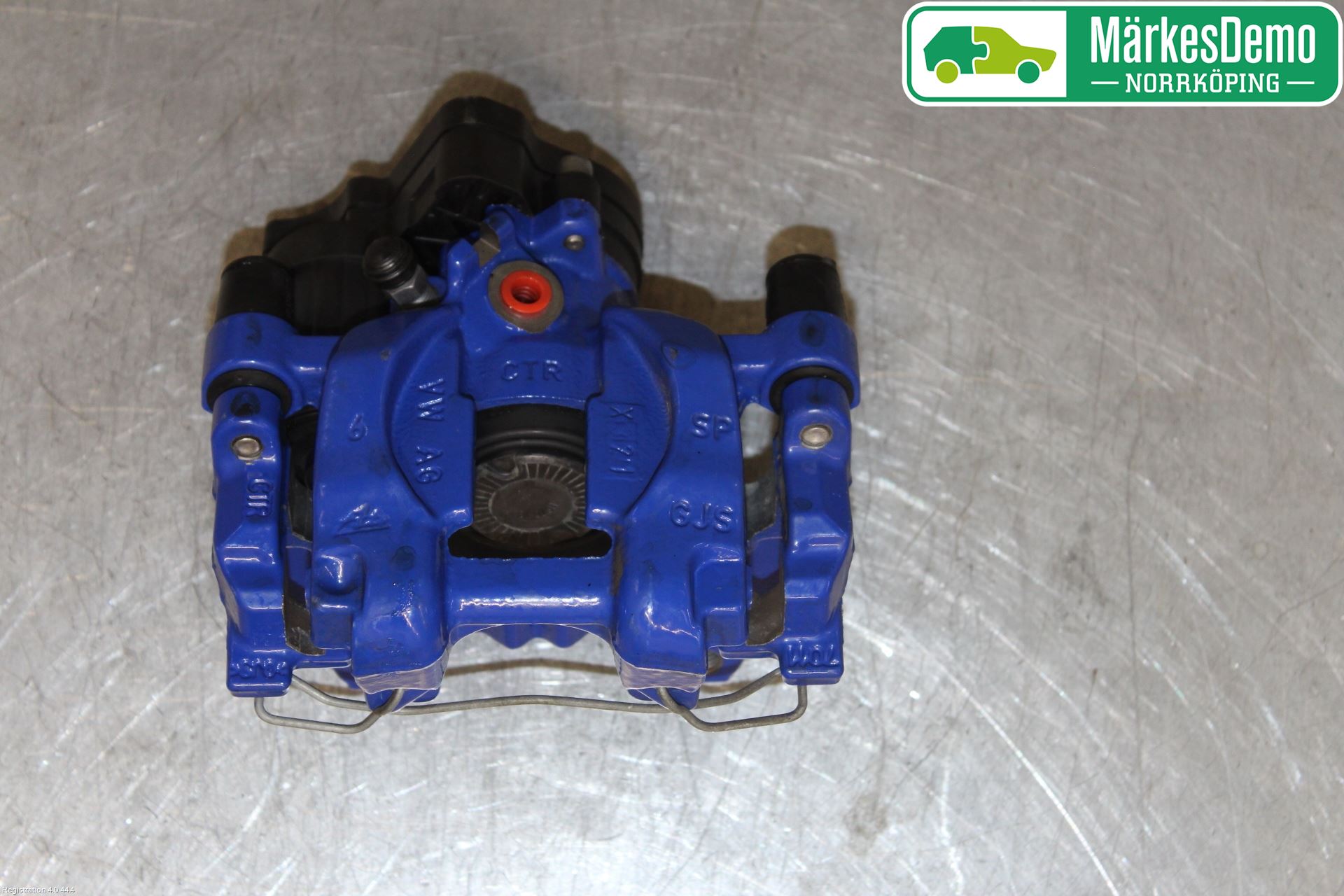 Volkswagen VW PASSAT 15-19 Bromsok Bak Höger