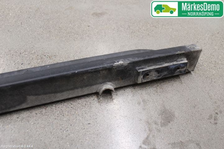 Landrover DEFENDER (L316) 07-16 Fotsteg