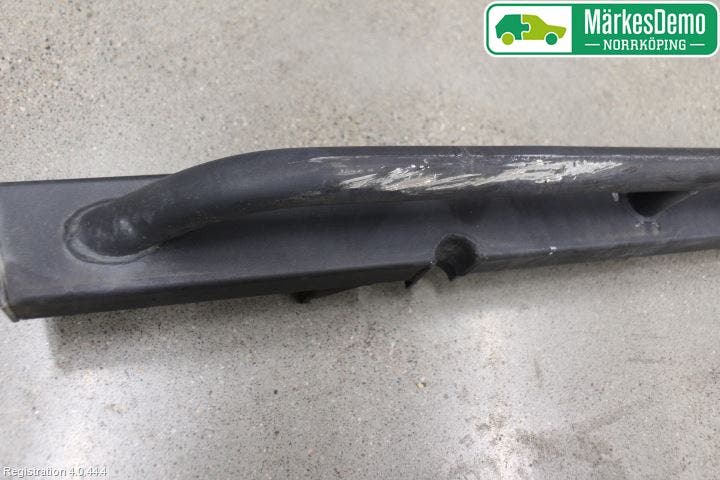 Landrover DEFENDER (L316) 07-16 Fotsteg