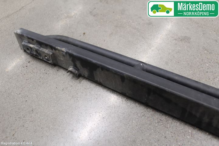 Landrover DEFENDER (L316) 07-16 Fotsteg