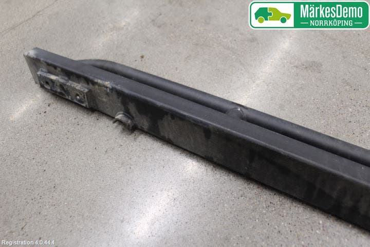 Landrover DEFENDER (L316) 07-16 Fotsteg