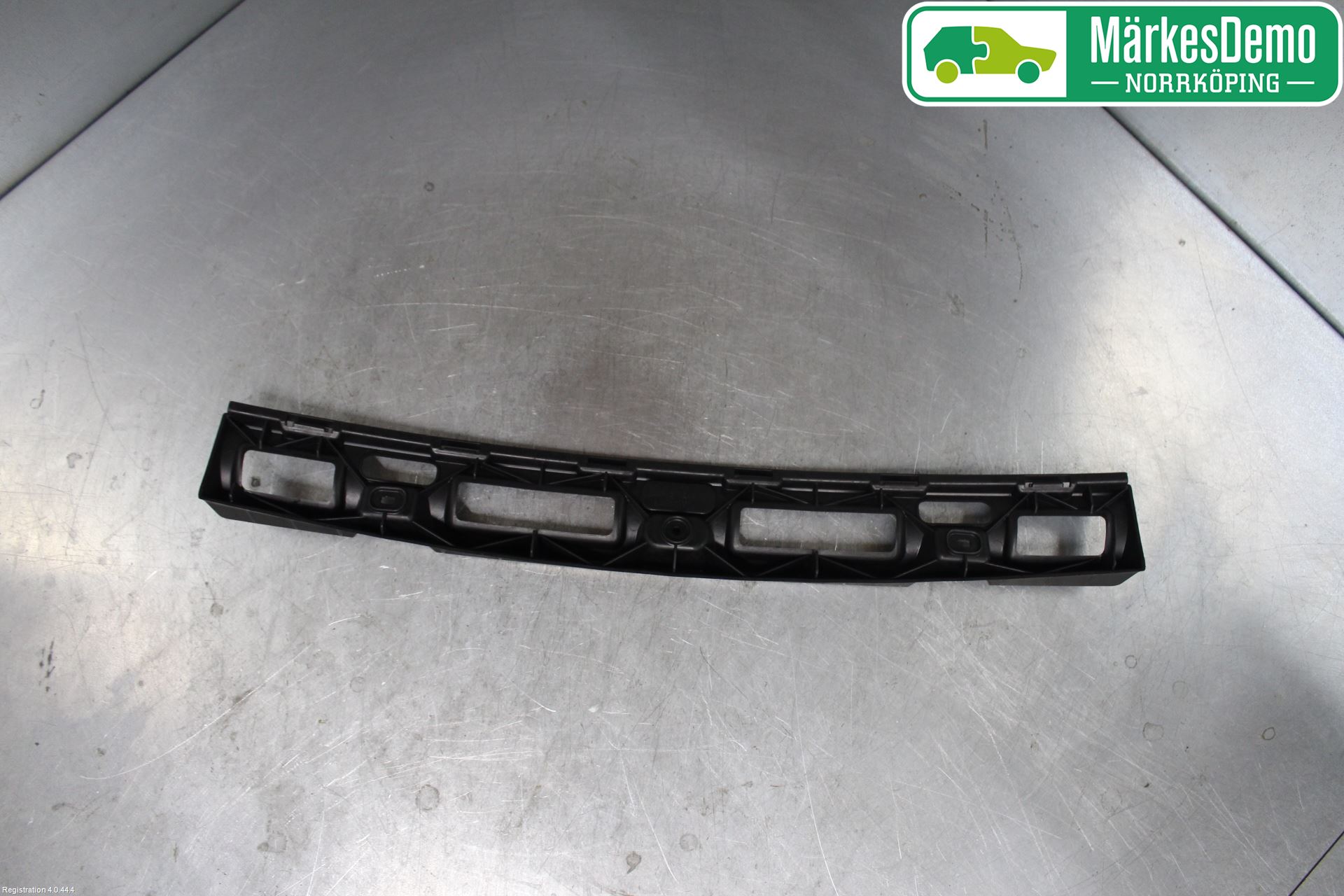 Volkswagen VW SCIROCCO 09-17 Stötfångardel Bak Mitt