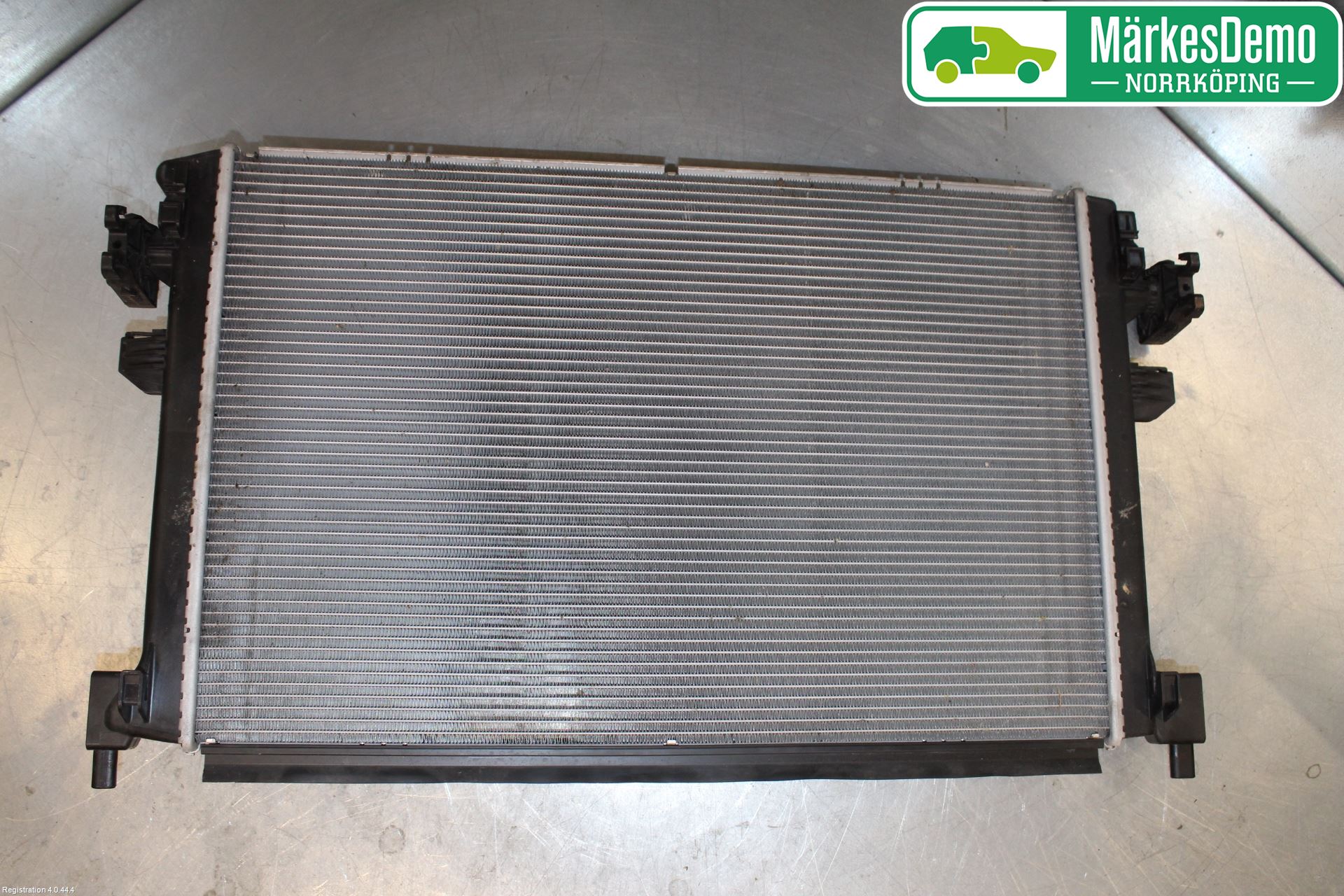 Volkswagen VW PASSAT 15-19 Kylare Aut