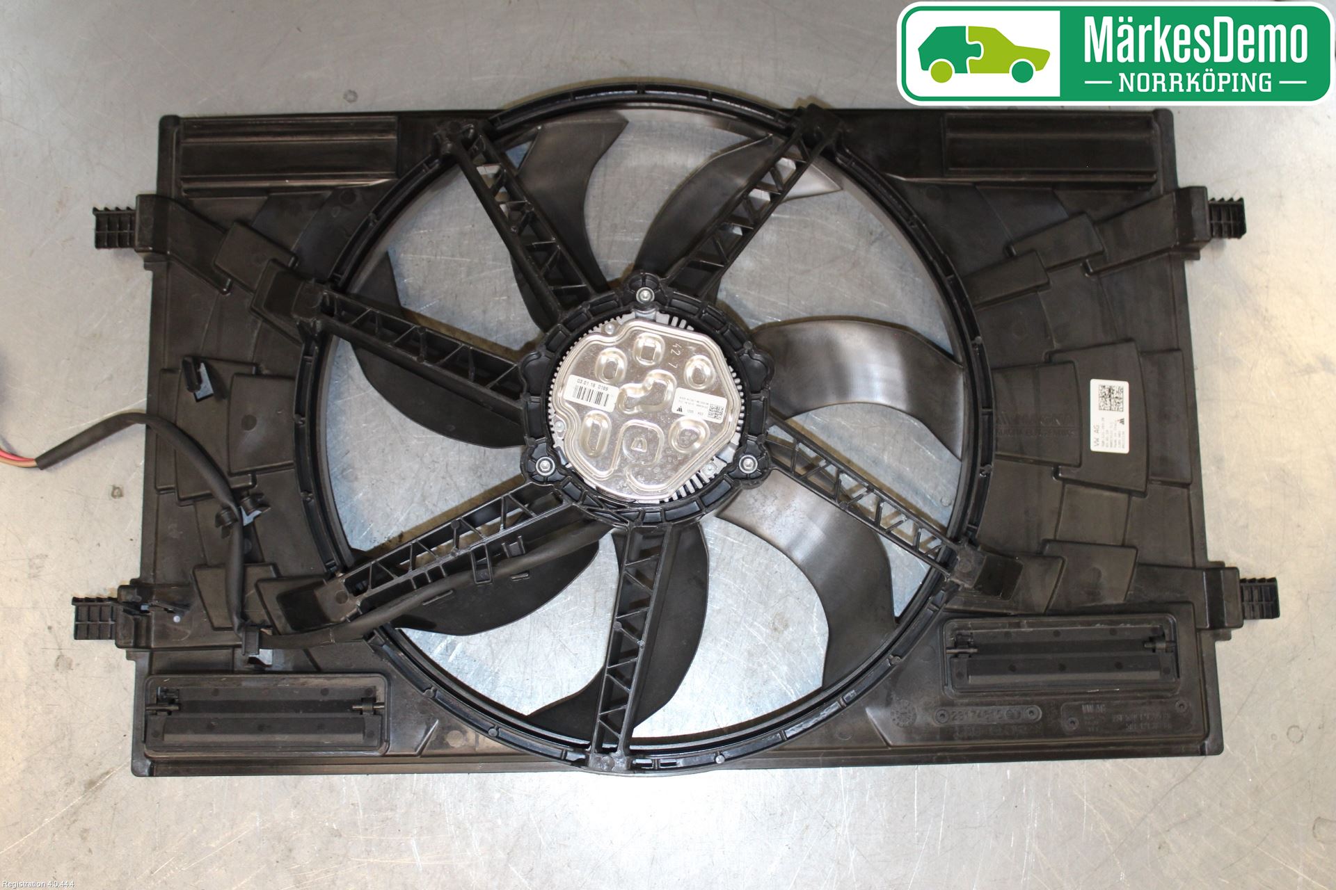 Volkswagen VW PASSAT 15-19 Kylfläkt El