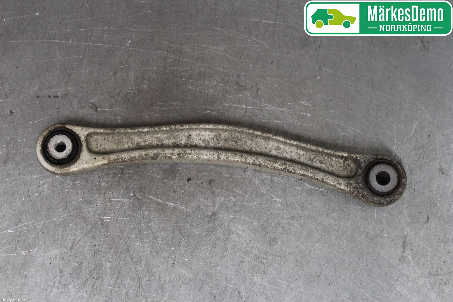 Porsche CAYENNE 03- Bärarm Bak Vänster