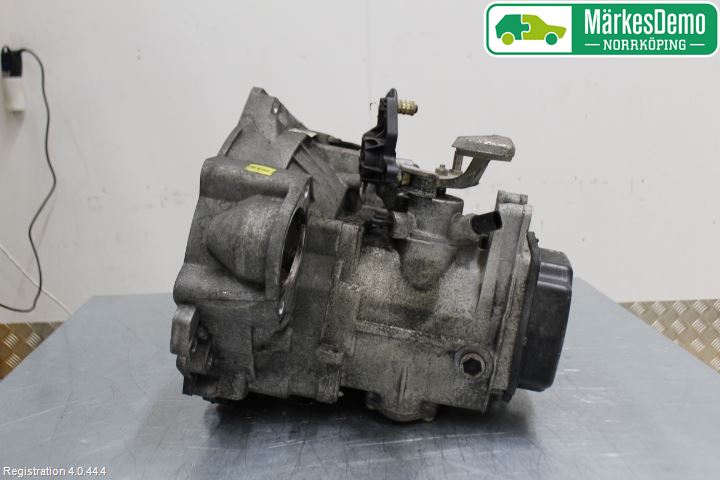 Volkswagen VW POLO 05-09 Växellåda Man 5 Vxl