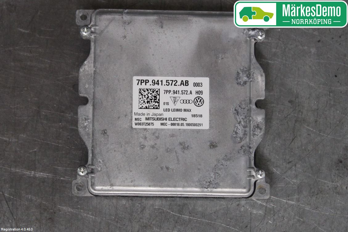 Audi A4/S4 B9 16-19 Styrenhet Strålkastare