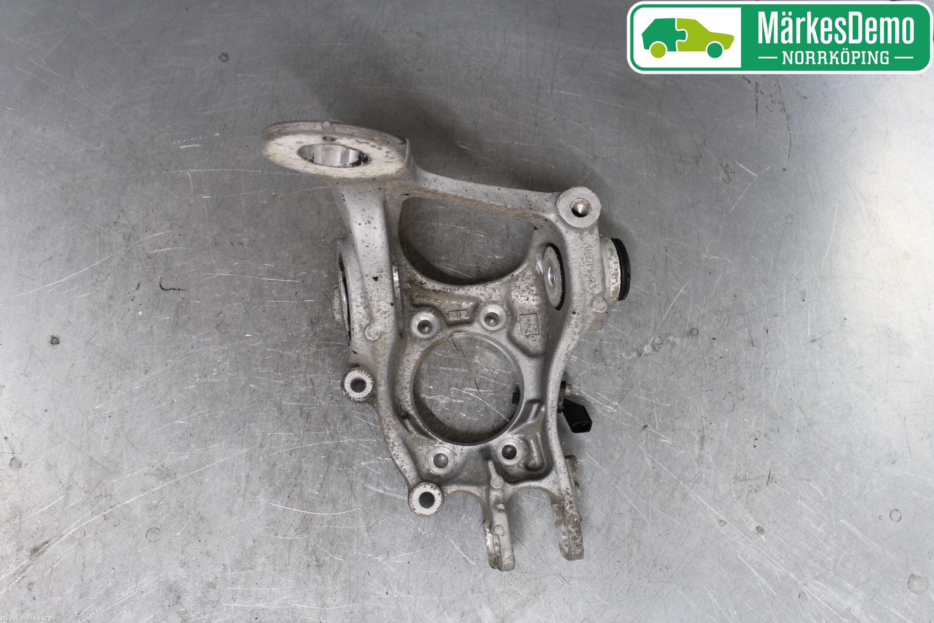 Audi A4 12-15 Hjullagerhus-Spindel Vä B