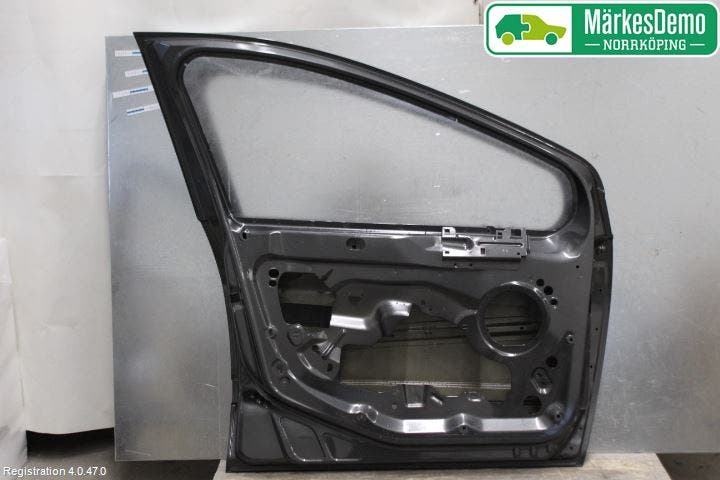 Peugeot 308 08-13 Dörr Fram Vänster