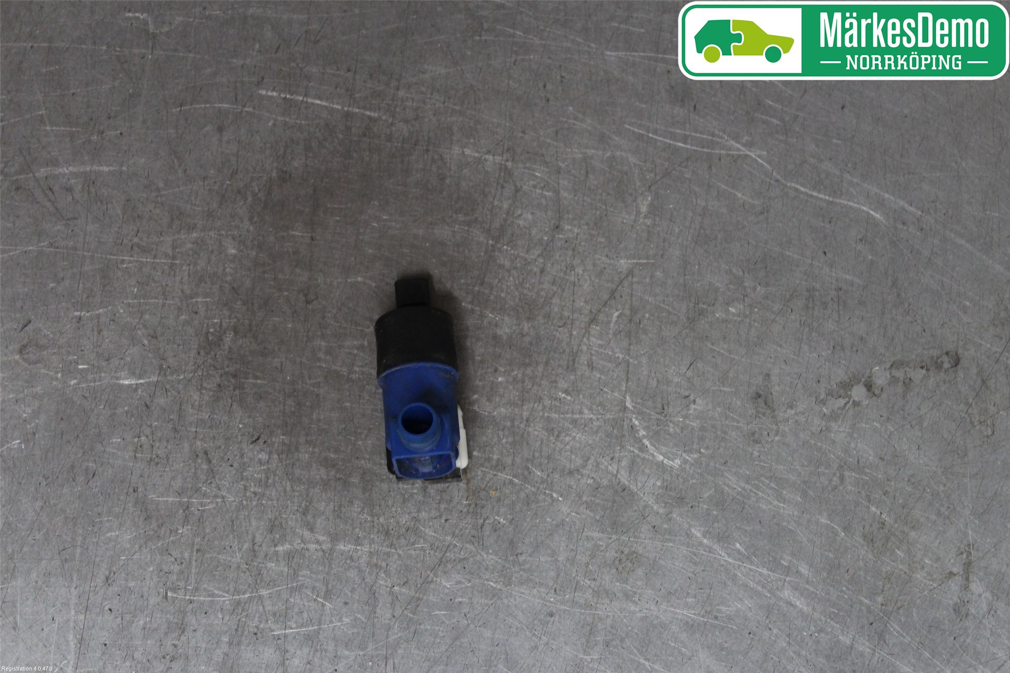 Renault CLIO III  09-12 Spolarpump Högtryck