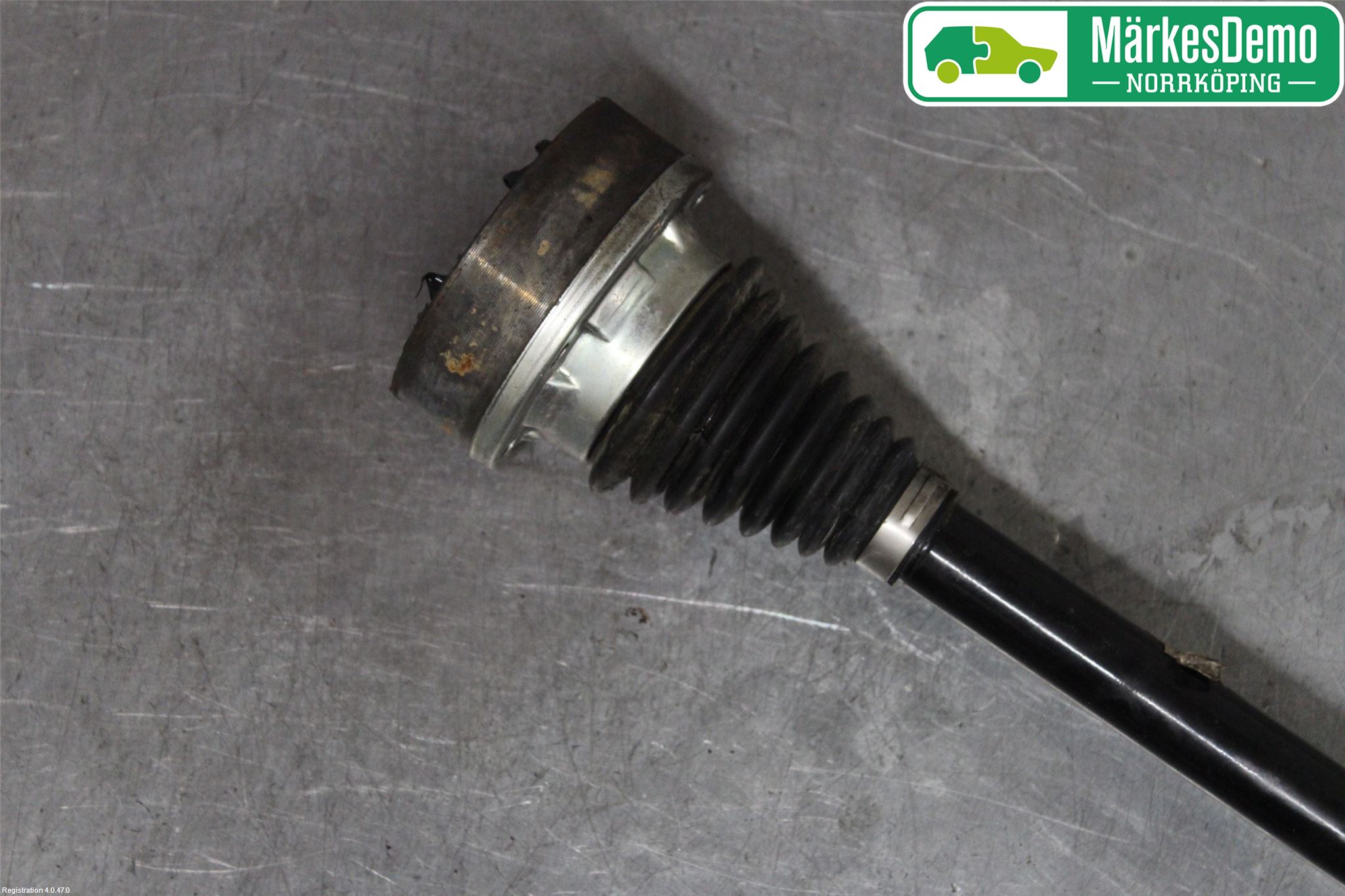 Seat LEON 13-20 Drivaxel Fram Vänster