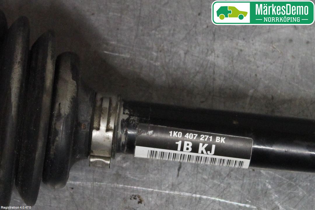 Seat LEON 13-20 Drivaxel Fram Vänster