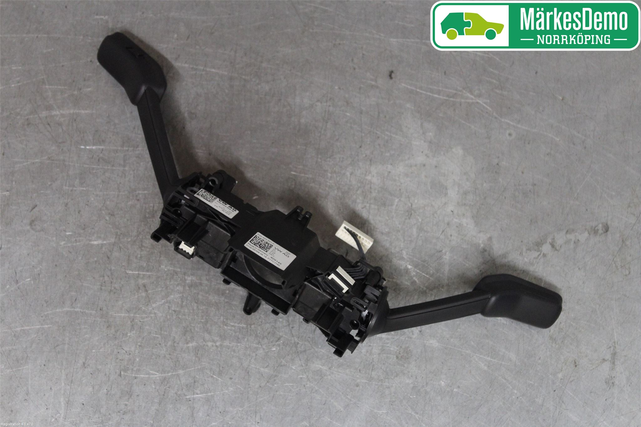 Volkswagen VW GOLF / E-GOLF VII 13-20 Spakcentral