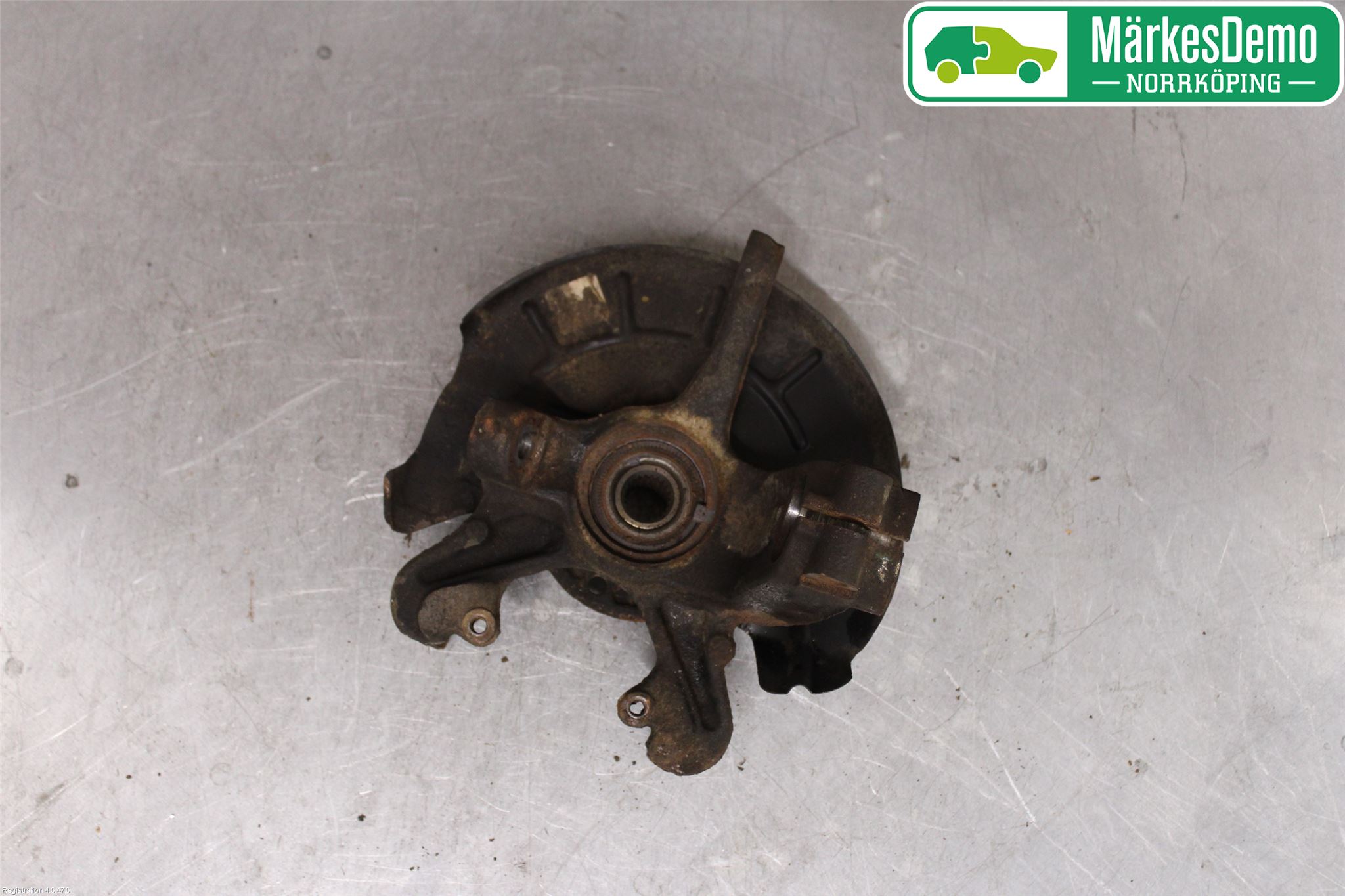 Volkswagen VW UP! / E-UP! Styrspindel Lagerhus Vä