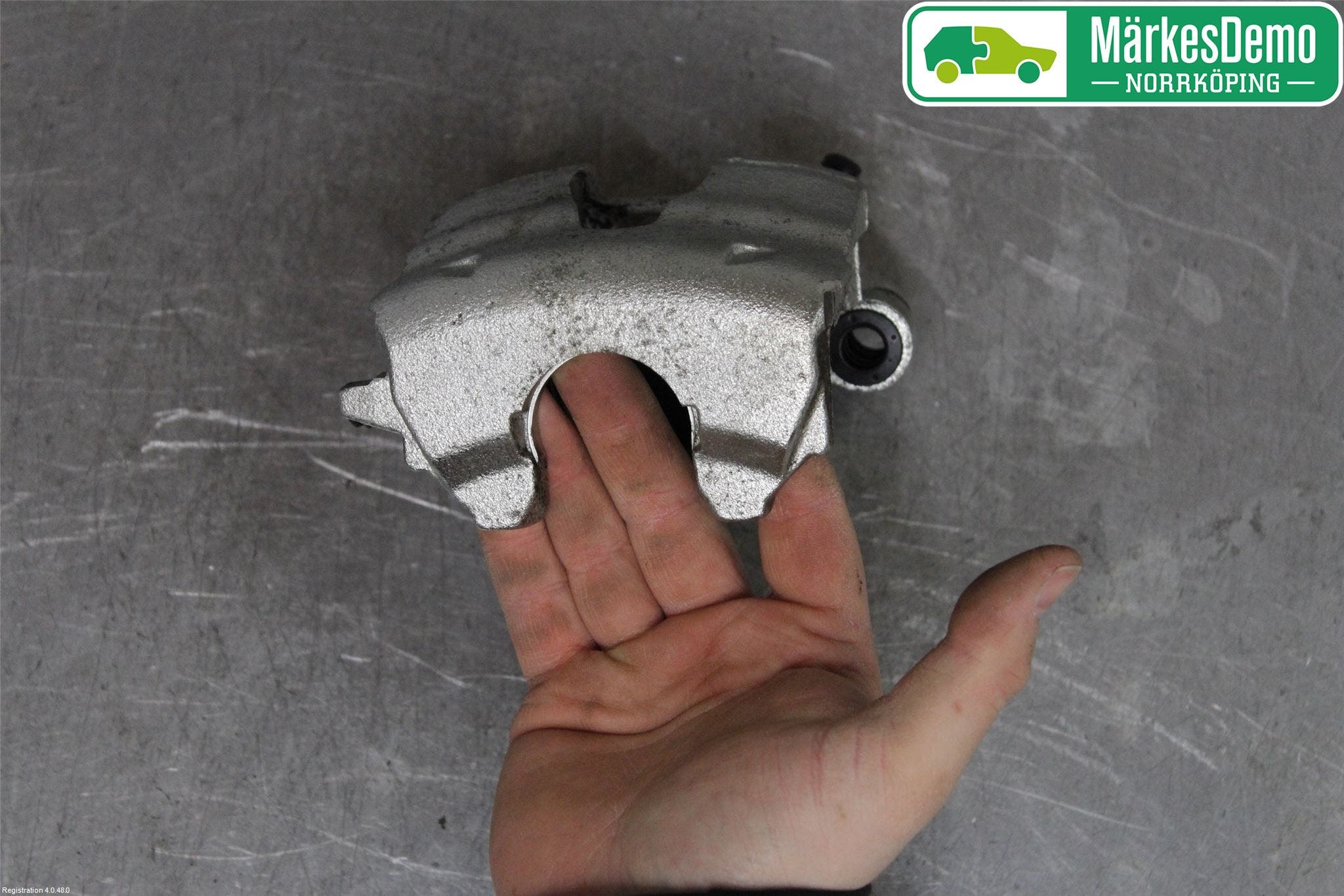 Seat ARONA Bromsok Fram Vänster