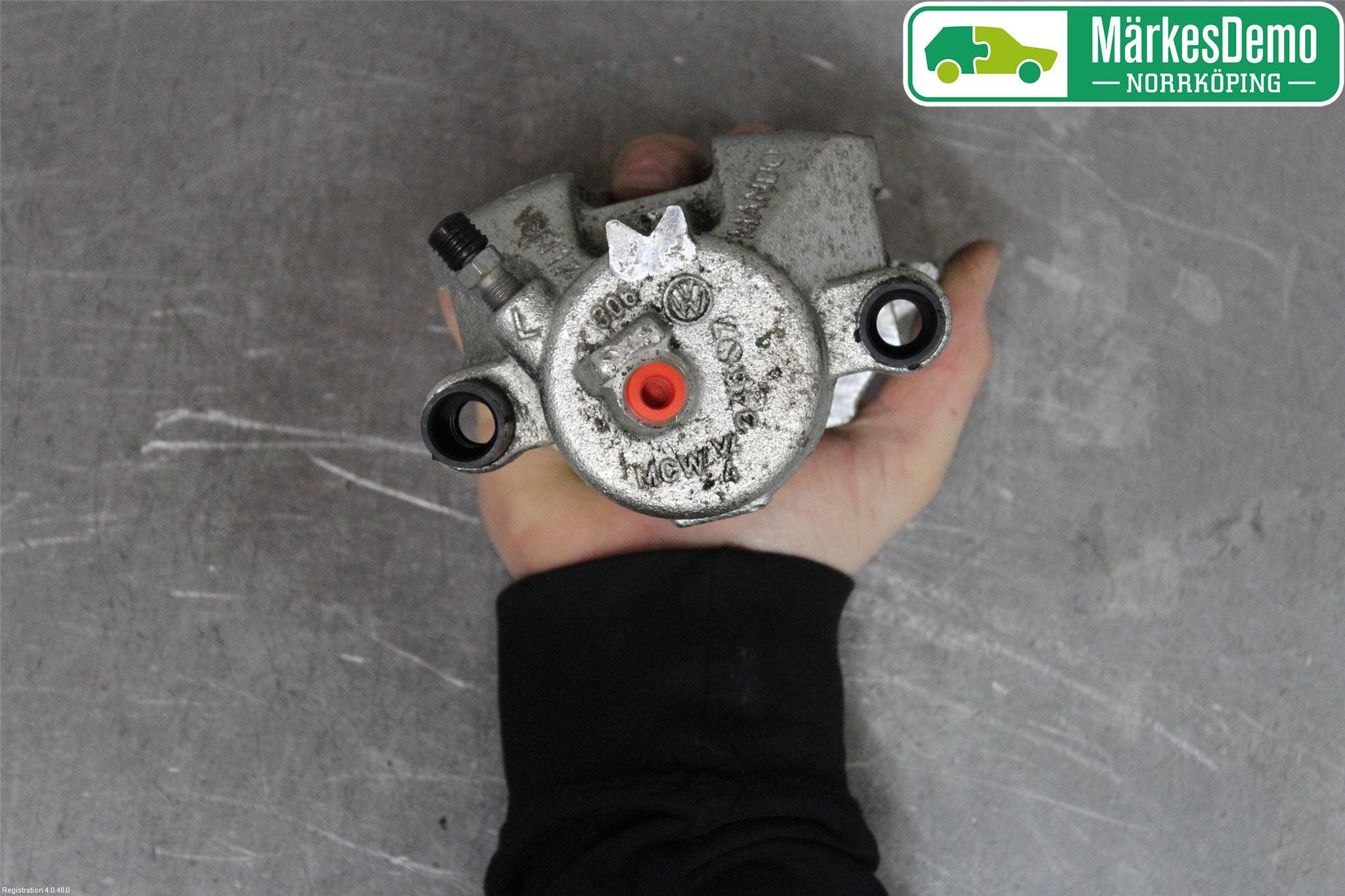 Seat ARONA Bromsok Fram Vänster