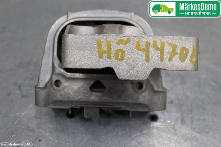 Skoda OCTAVIA (5E) 13-20 Motorfäste