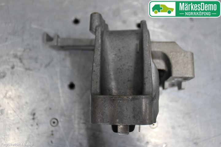 Skoda OCTAVIA (5E) 13-20 Motorfäste