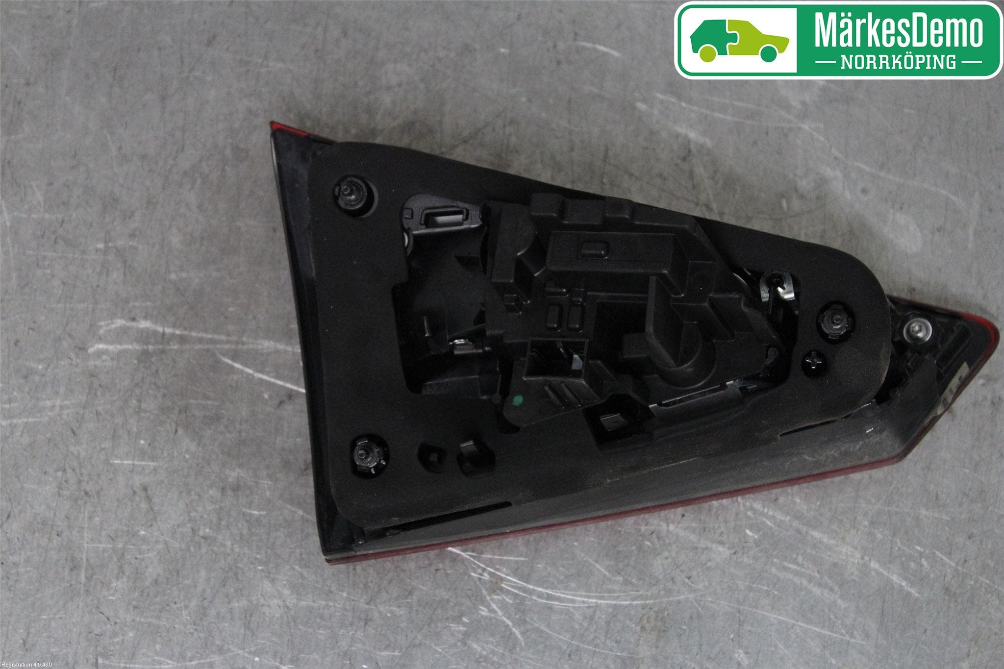 Seat ARONA Bakljus Lucka Hö