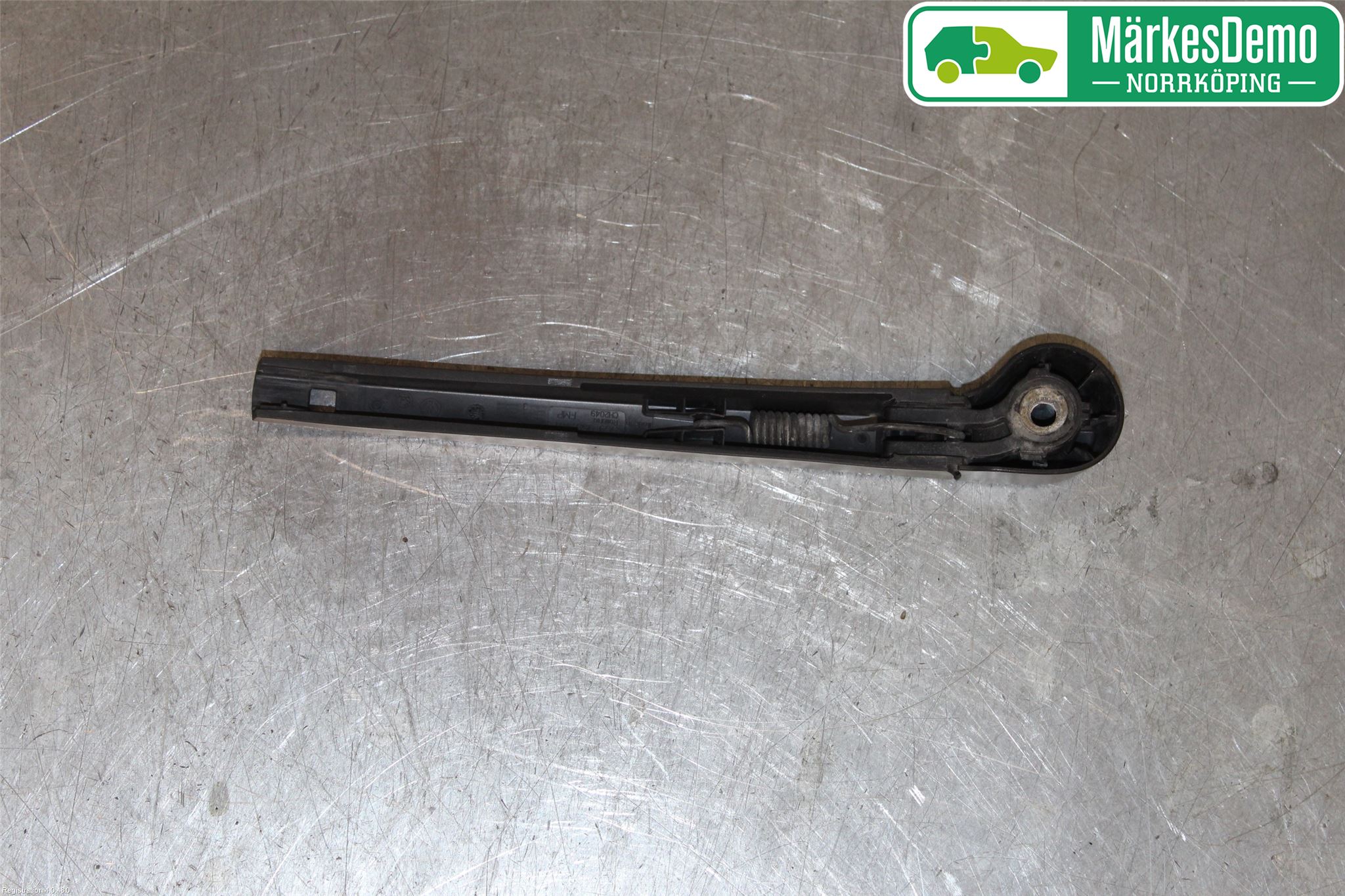 Volkswagen VW GOLF / E-GOLF VII 13-20 Torkararm-Bakruta