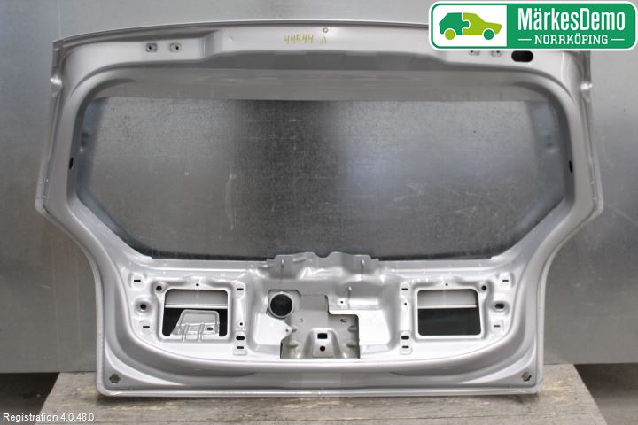 Volkswagen VW UP! / E-UP! Baklucka Cc-Kombi-Sedan