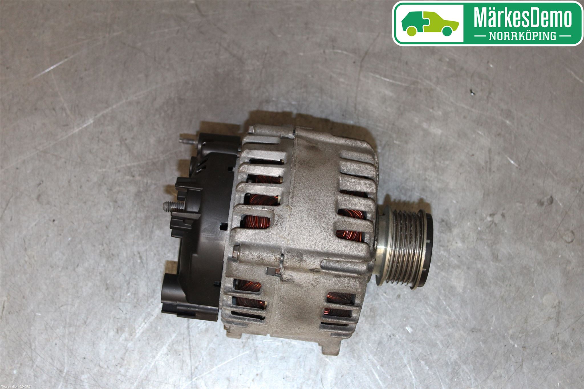 Volkswagen VW GOLF VI 09-13 Generator