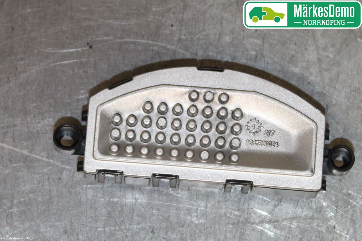 Volkswagen VW GOLF / E-GOLF VII 13-20 Värmefläktsmotstånd