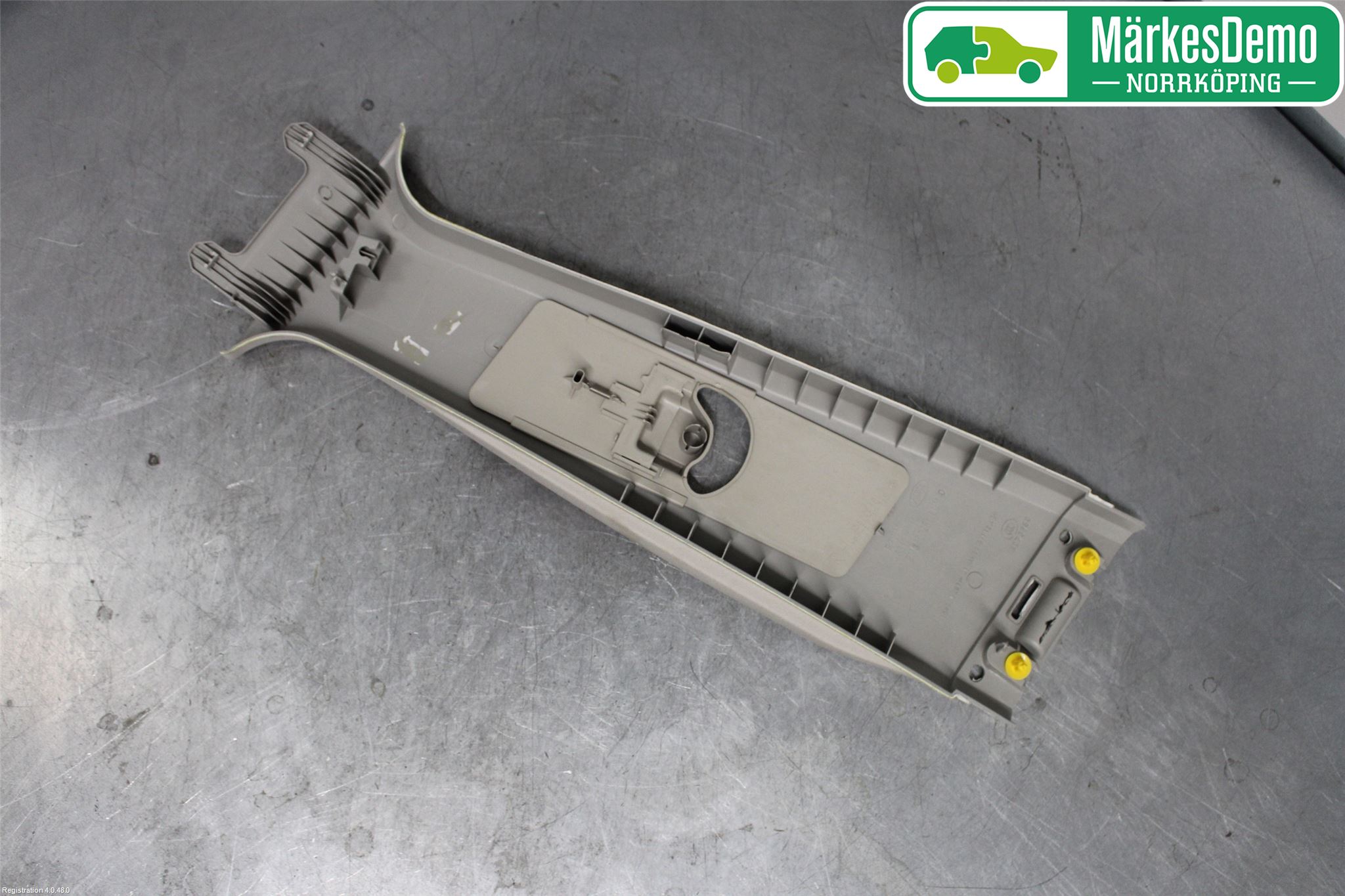 Landrover LAND ROVER DISCOVERY 4 10-16 Inr Plastd A-B-C Stolpe