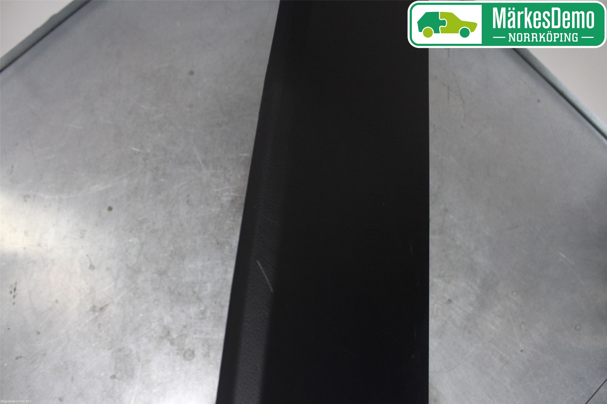 Landrover LAND ROVER DISCOVERY 4 10-16 Inr Plastd A-B-C Stolpe