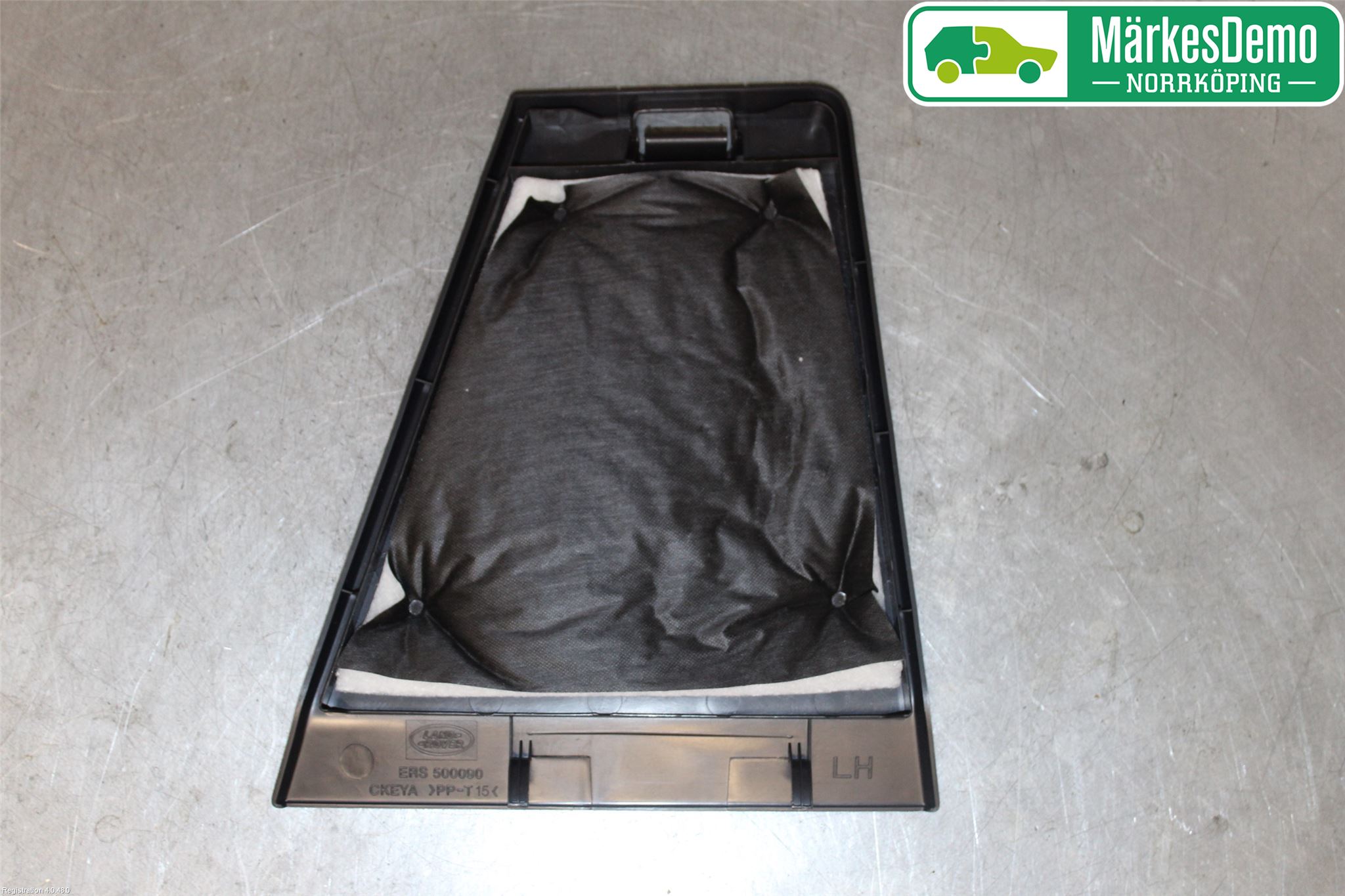 Landrover LAND ROVER DISCOVERY 4 10-16 Inrbagagerumklädsel-Golv
