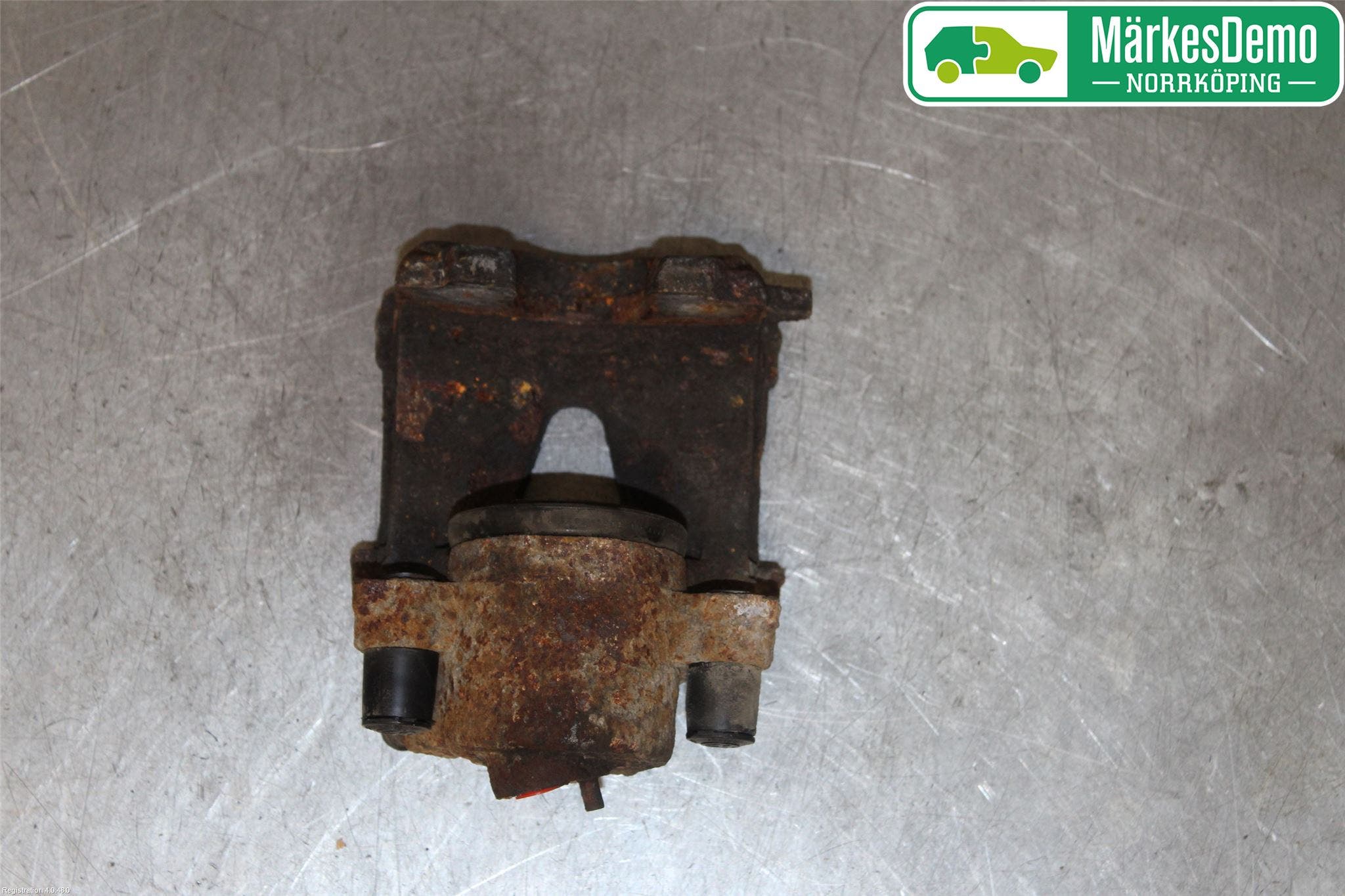 Skoda YETI Bromsok Fram Höger