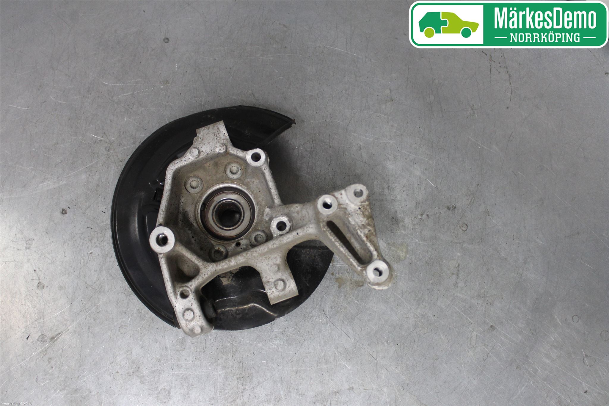 Skoda YETI Hjullagerhus-Spindel Vä B