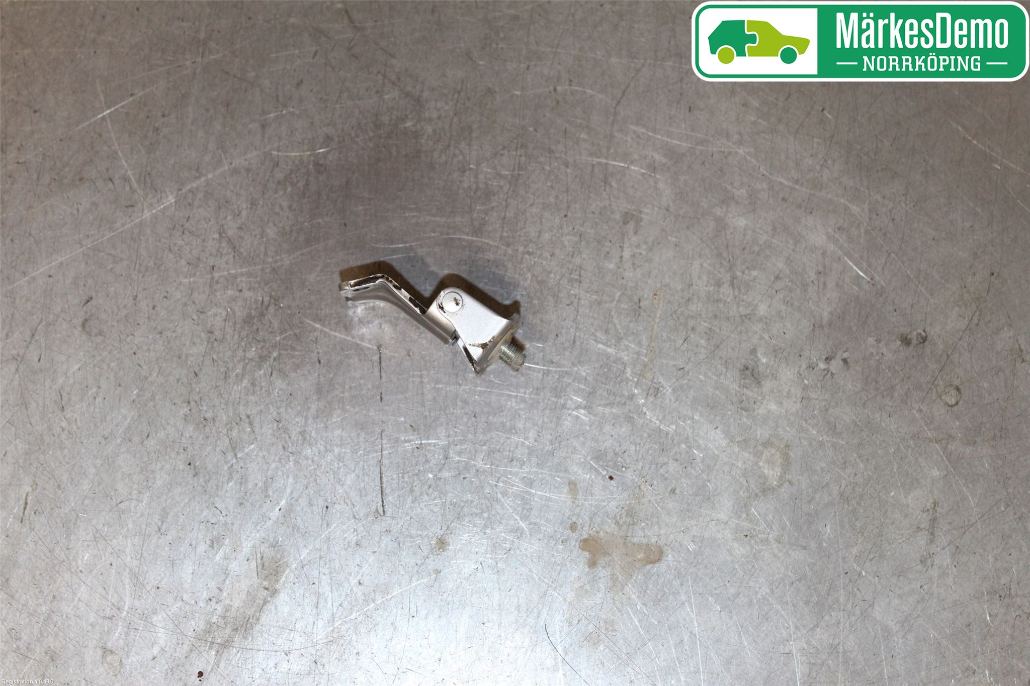 Subaru OUTBACK 15-20 Bakluckegångjärn Hö