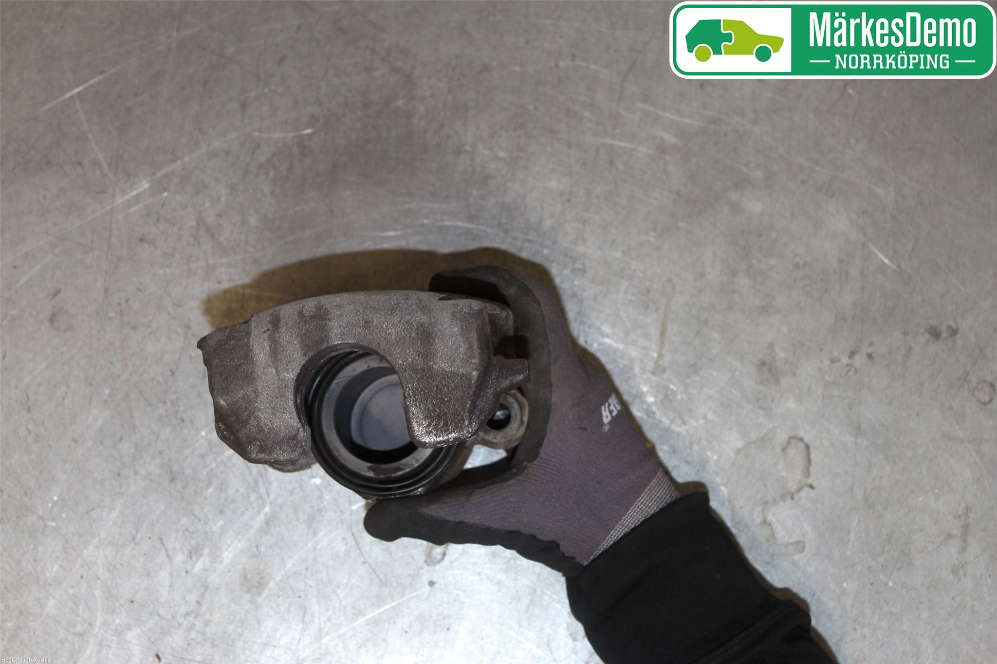 Audi A1/S1 11-18 Bromsok Fram Höger