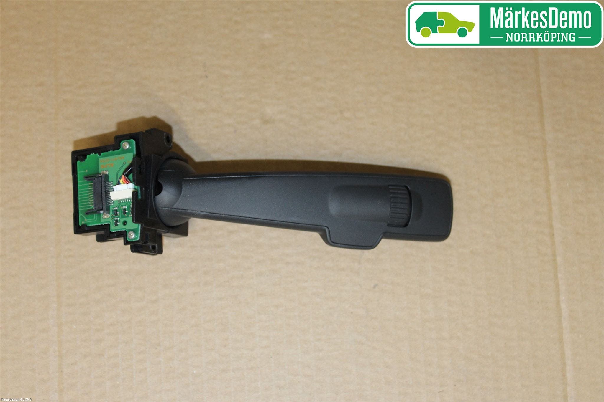 Volvo V60 14-18 Spak Torkar-Spolomk