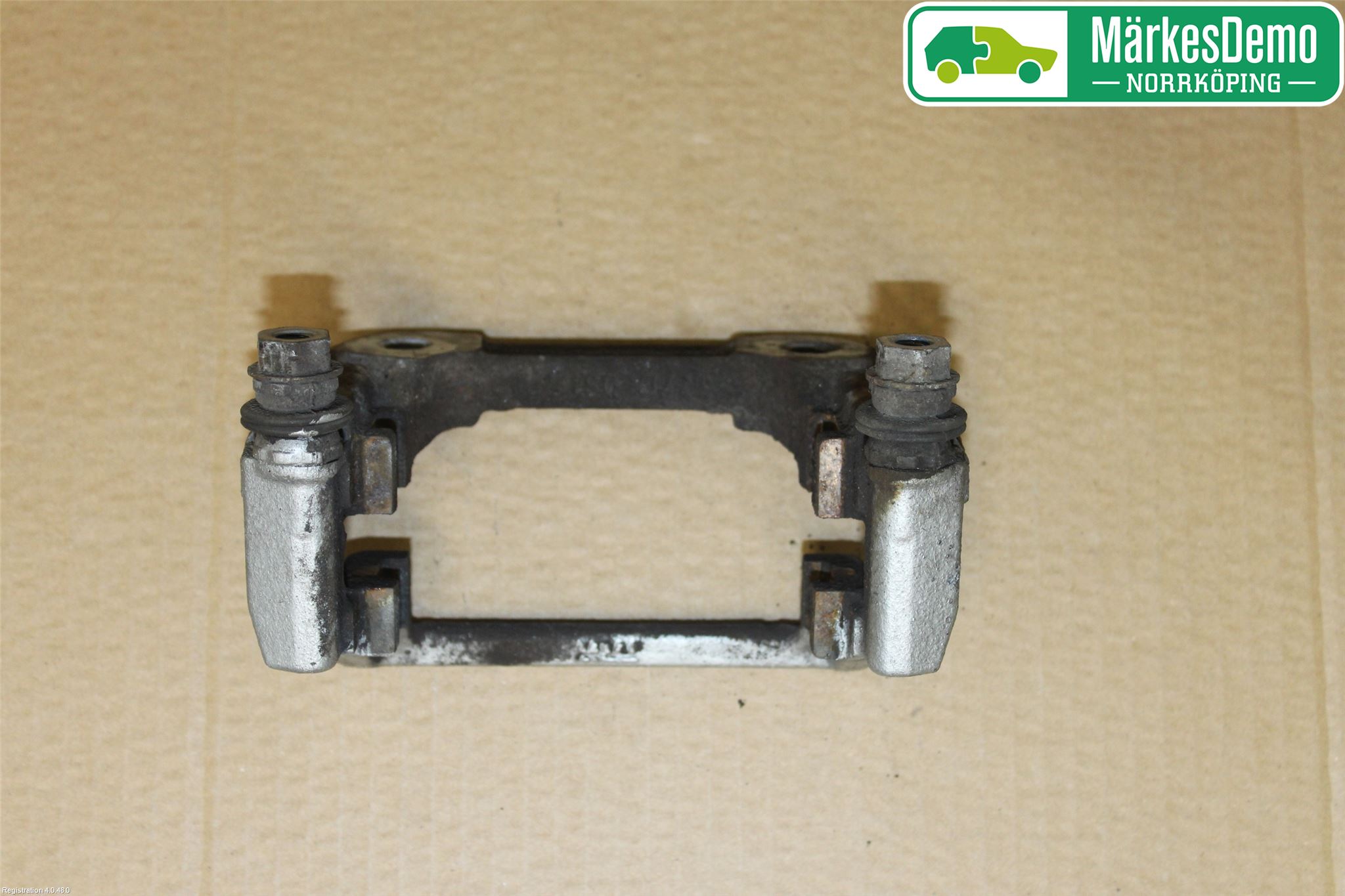 Volvo V60 14-18 Bromsokshållare