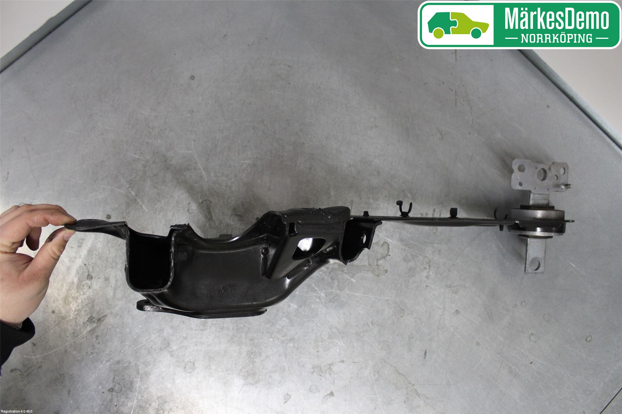 Volvo V60 14-18 Bärarm Bak Vänster