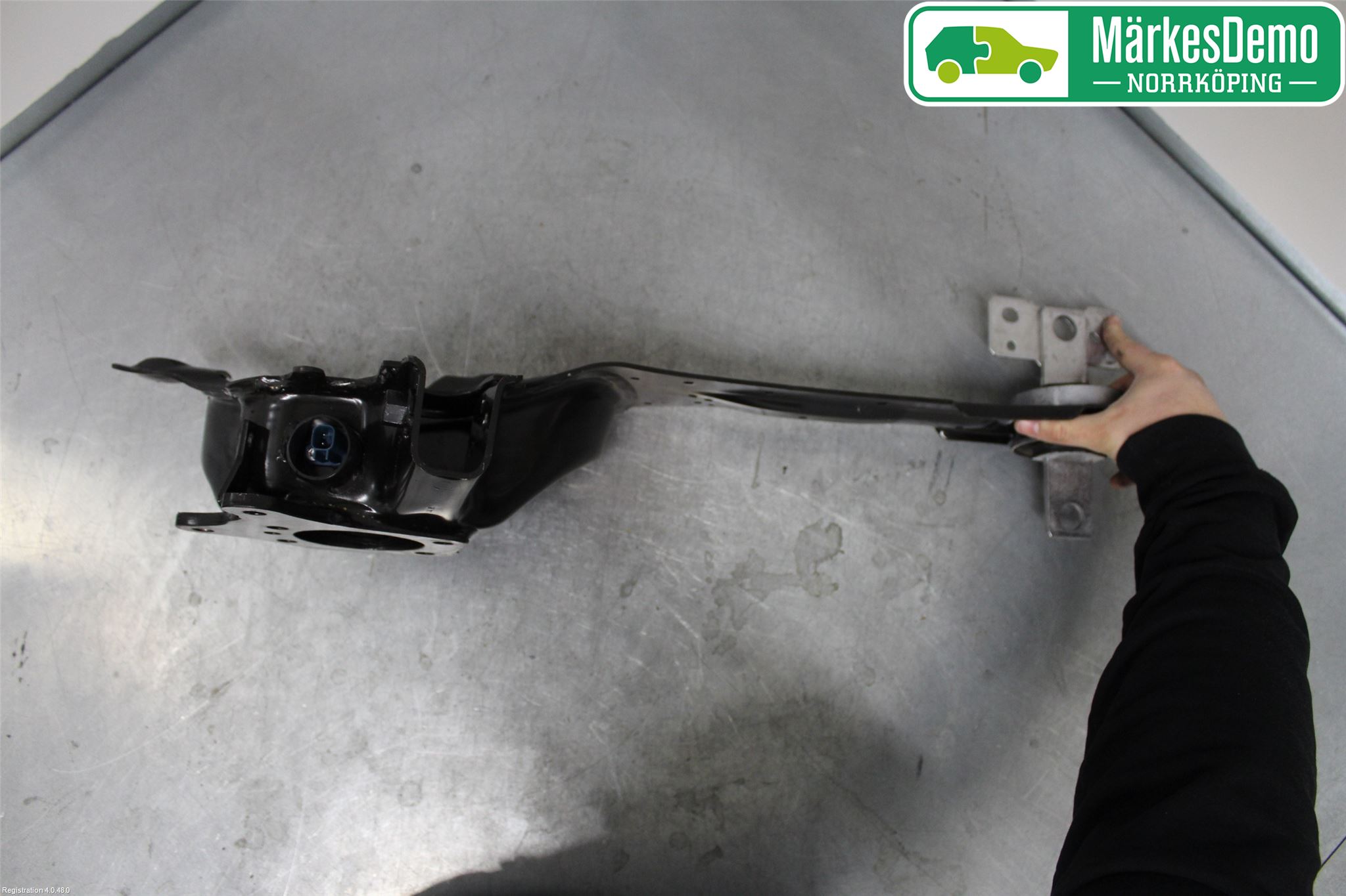 Volvo V60 14-18 Hjullagerhus-Spindel Hö B