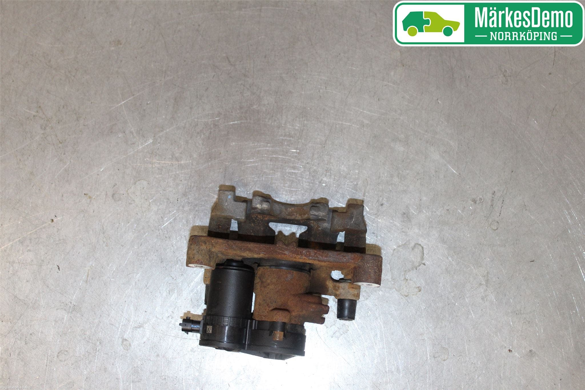 Subaru OUTBACK 15-20 Bromsok Bak Höger