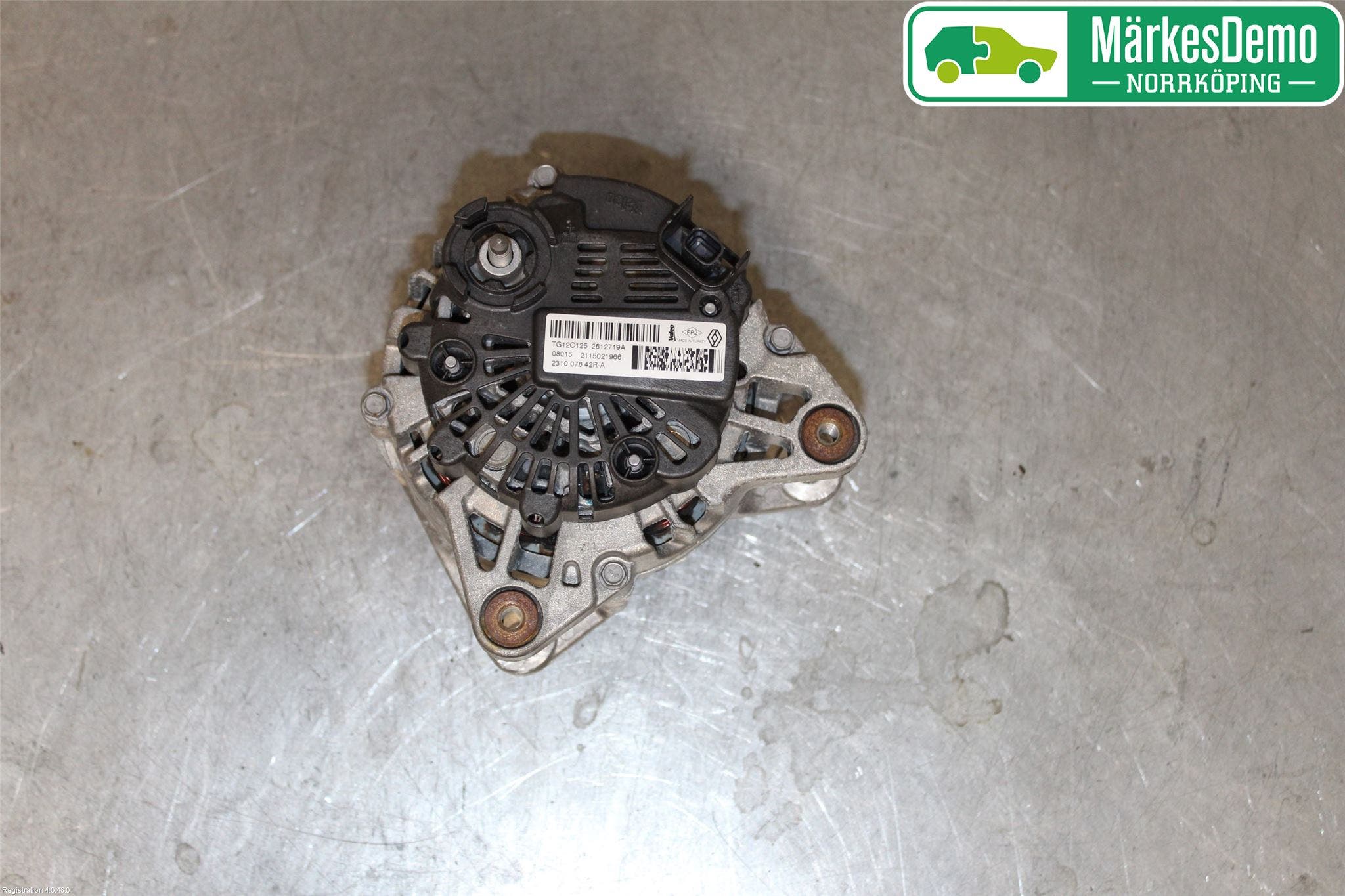 Renault CAPTUR 13-19 Generator