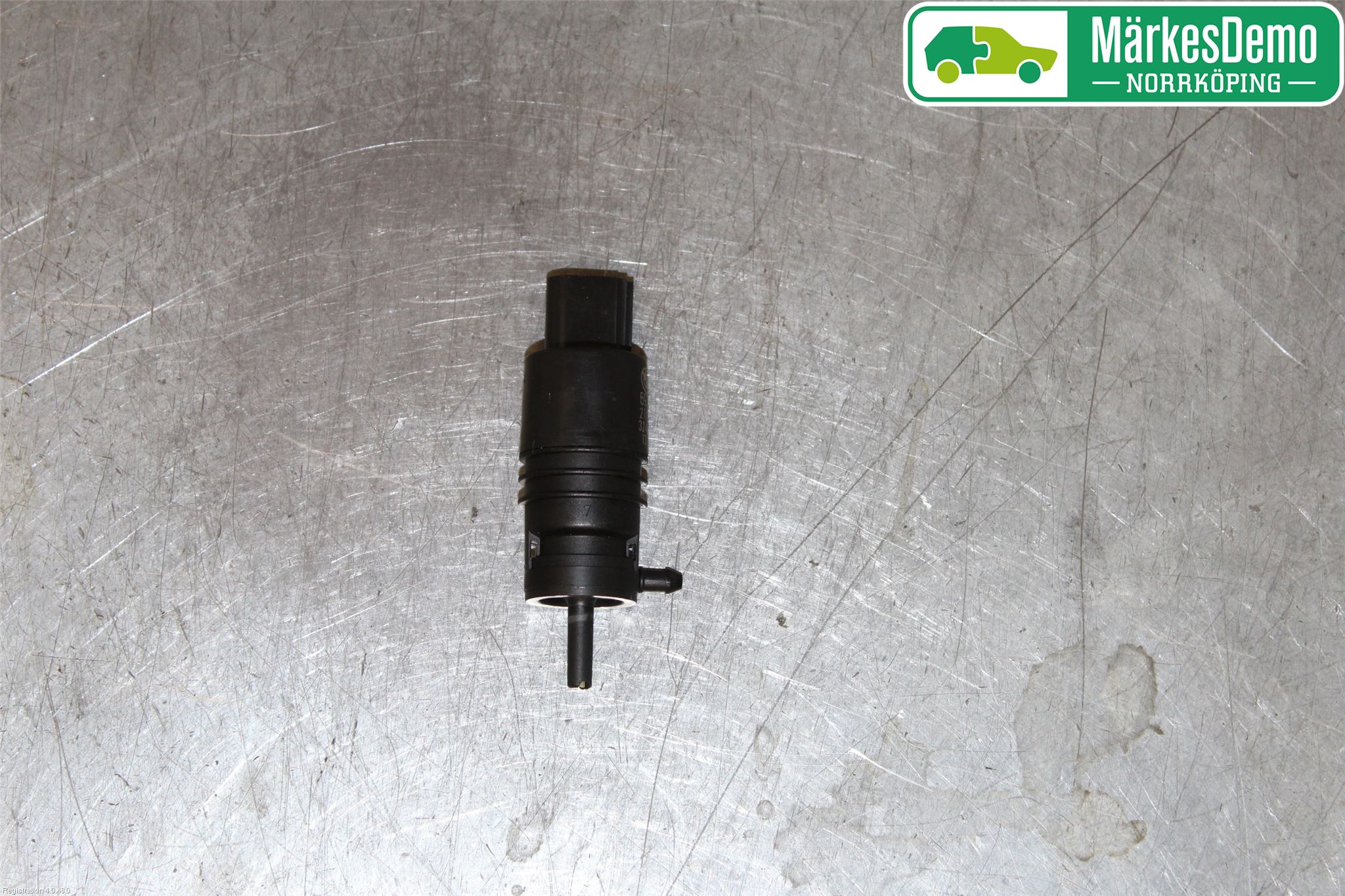 BMW 5 F10/F11/F18 09-17 Spolarpump Vindruta