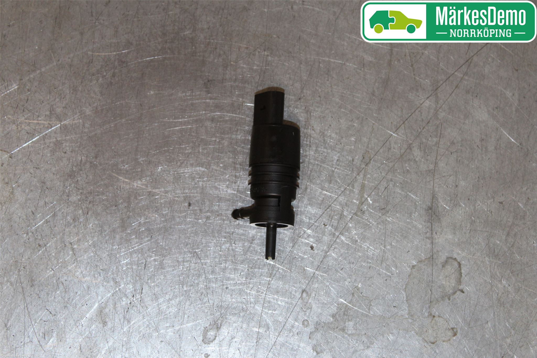 BMW 5 F10/F11/F18 09-17 Spolarpump Vindruta