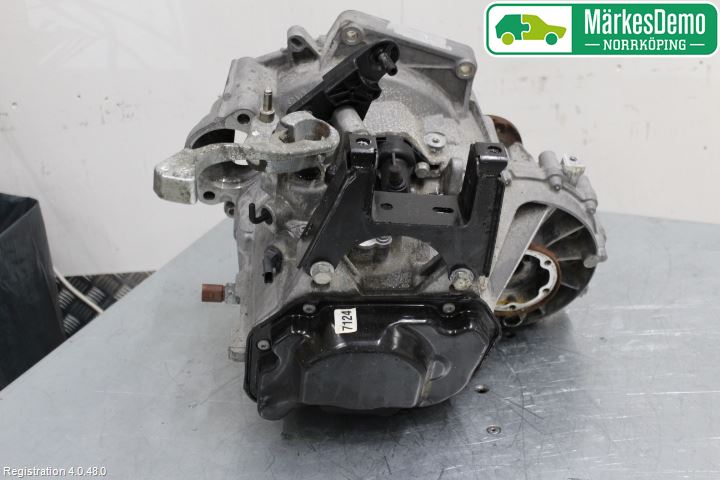 Volkswagen VW POLO 10-17 Växellåda Man 5 Vxl