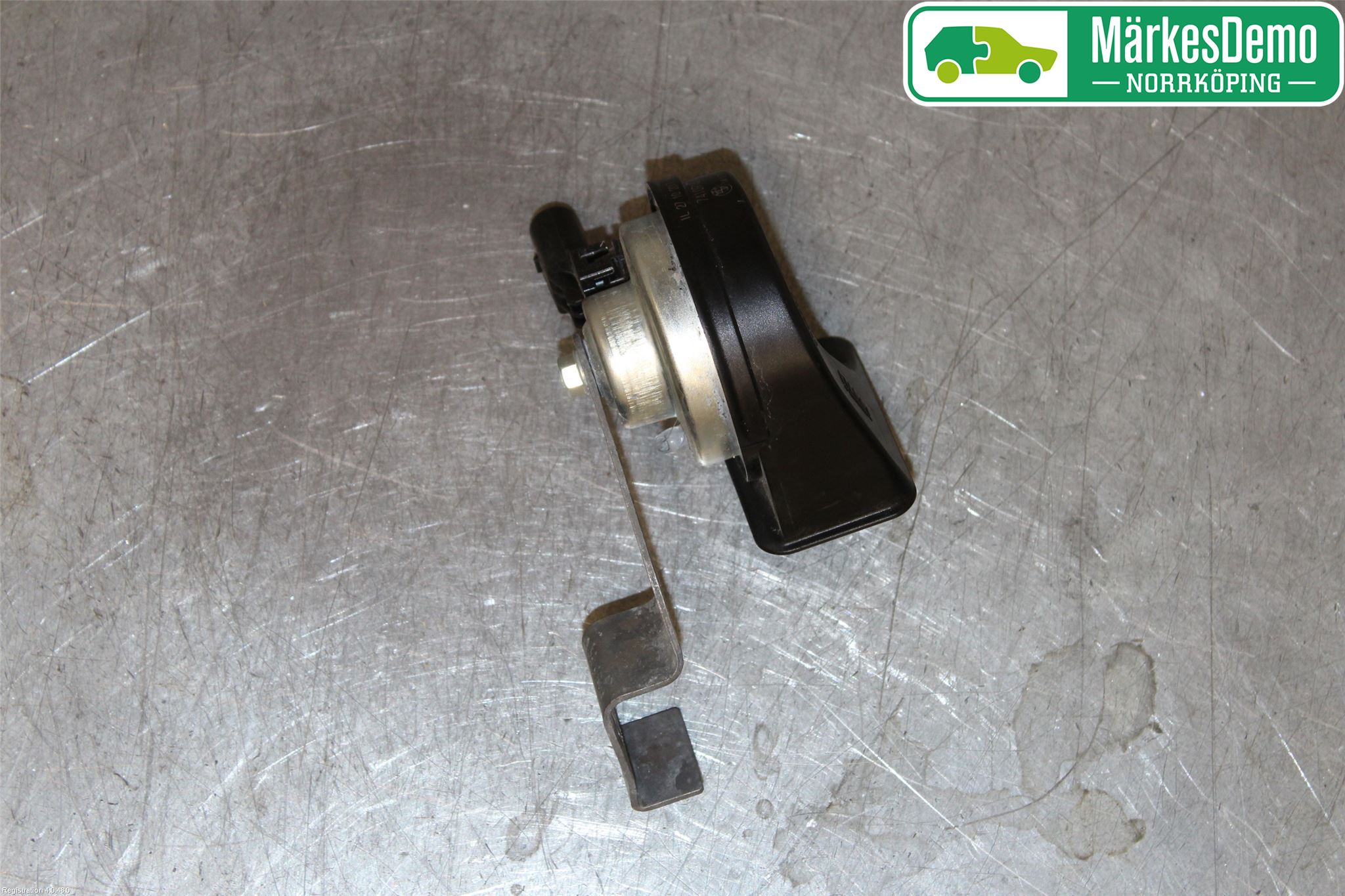 BMW X1 F48 15-22 Signalhorn