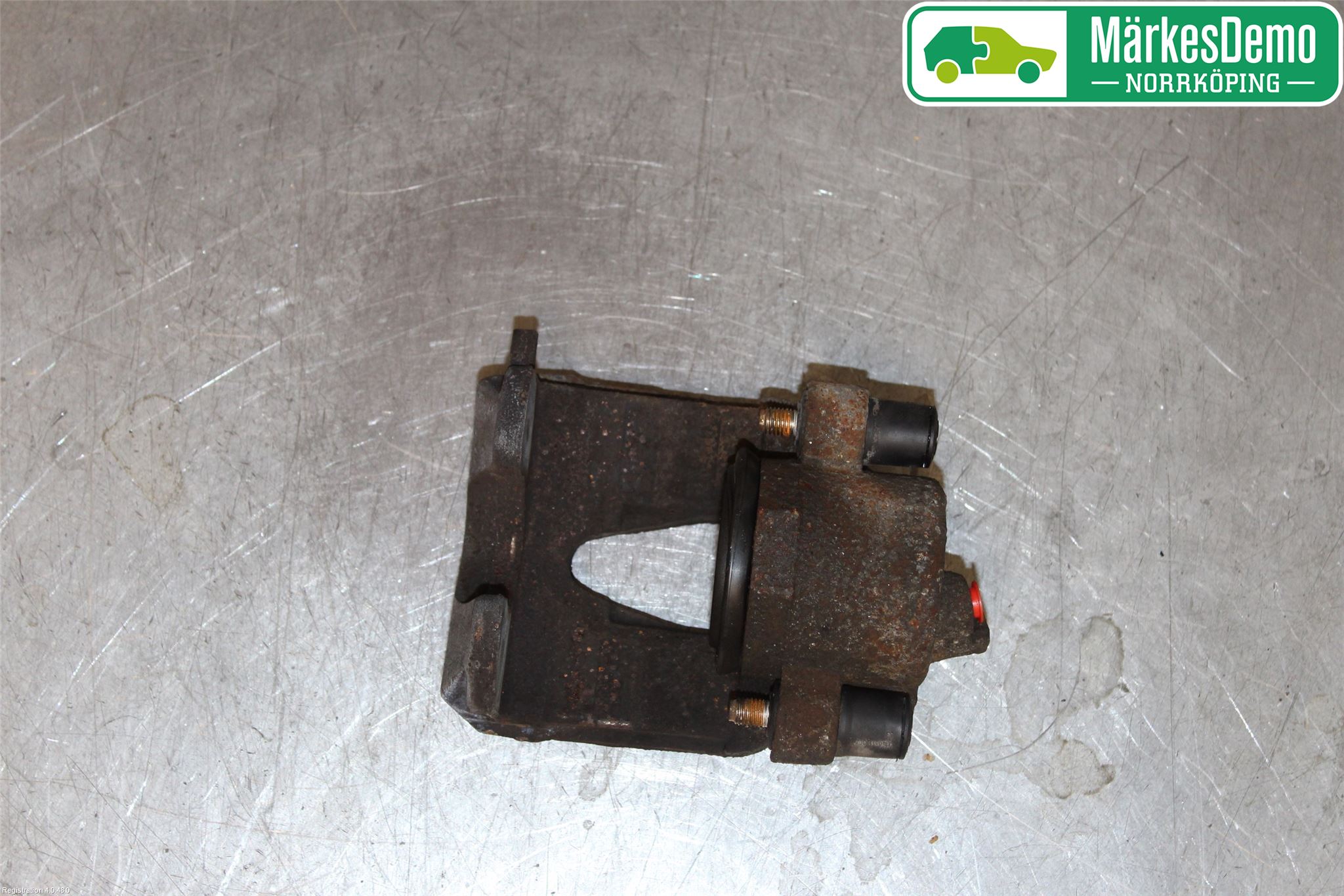 Volkswagen VW POLO 10-17 Bromsok Fram Höger