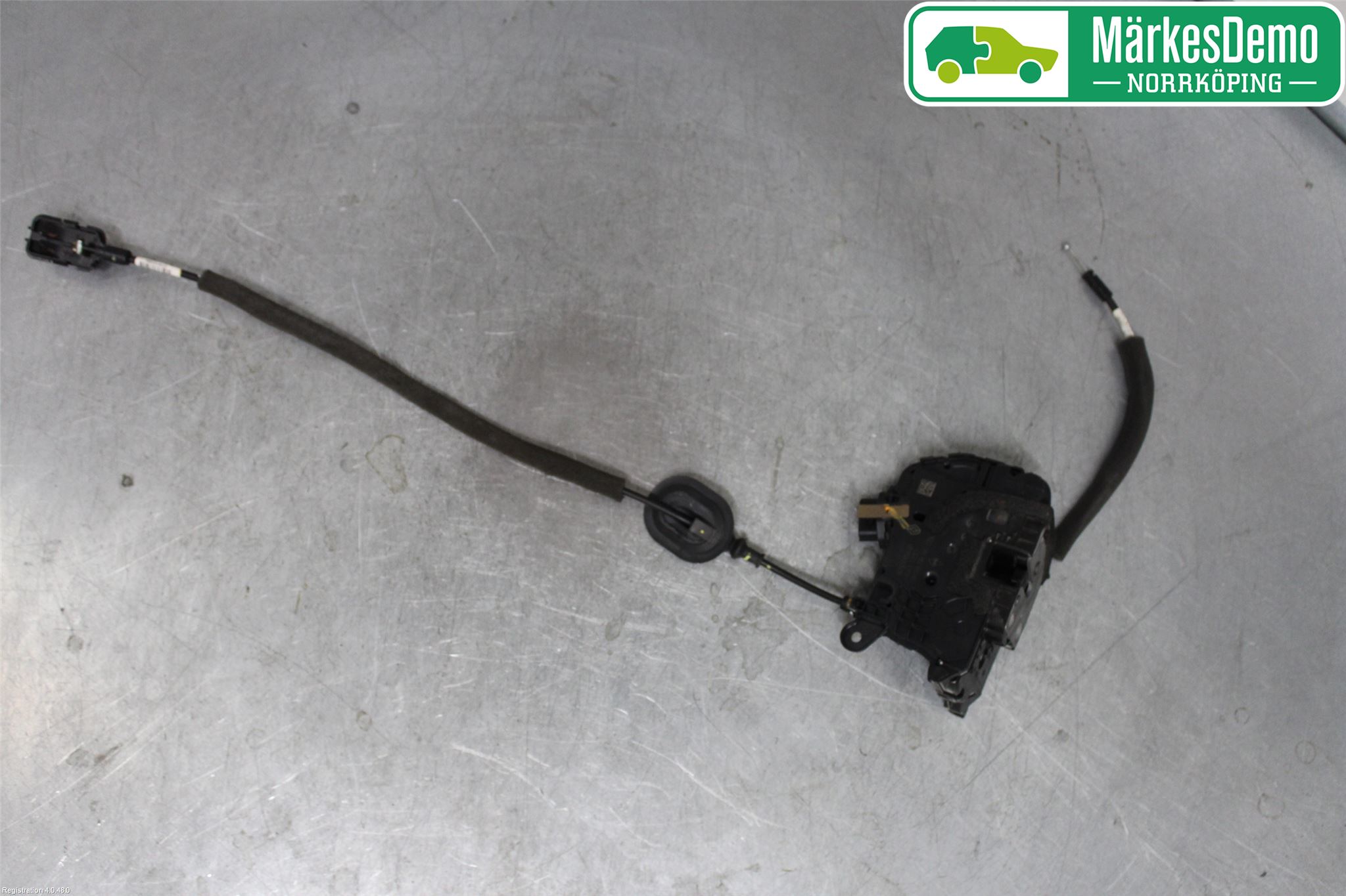 Renault CLIO IV 12-16 Låskista-Dörrlås