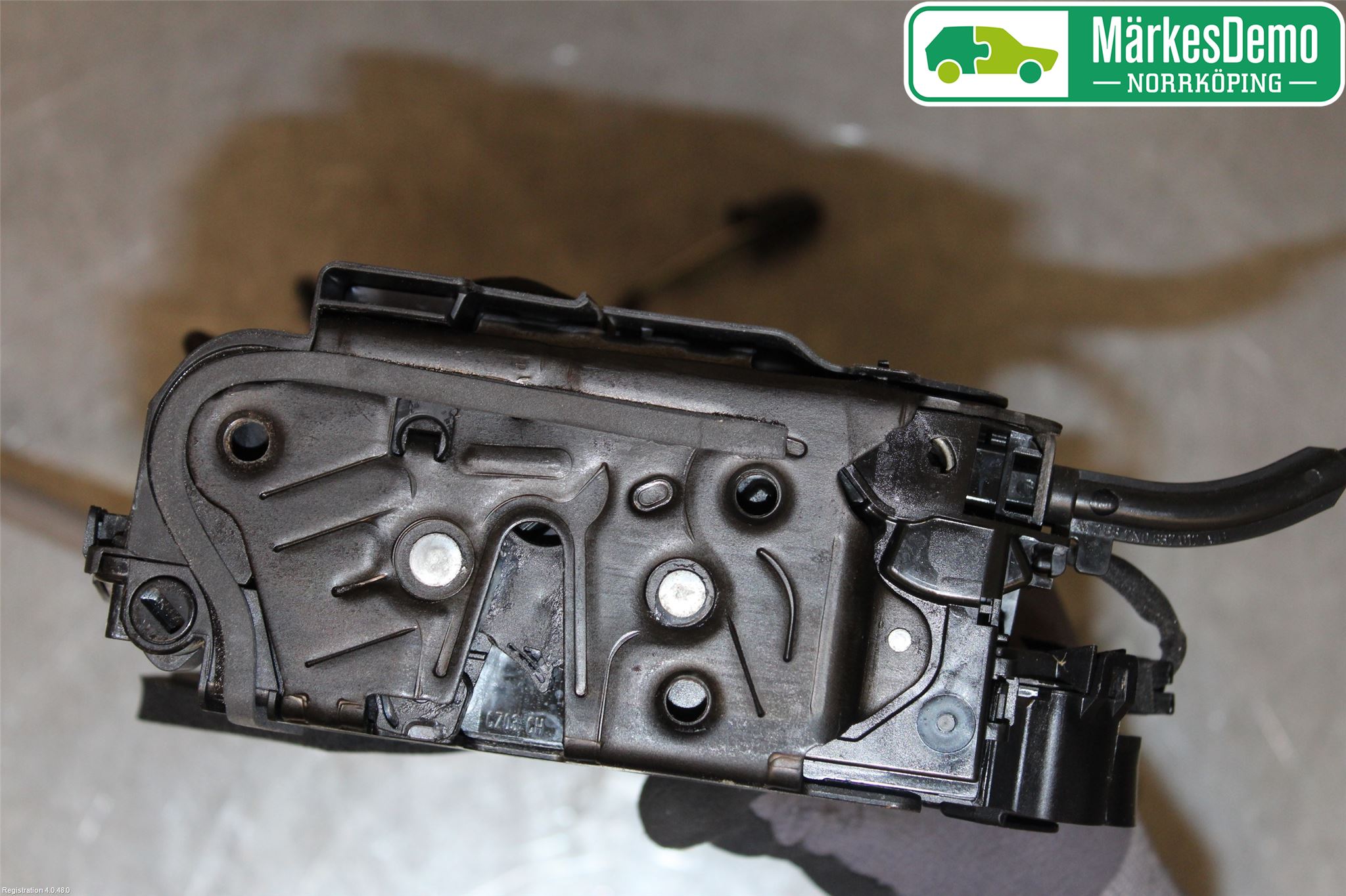 Seat ATECA 16->> Låskista-Dörrlås