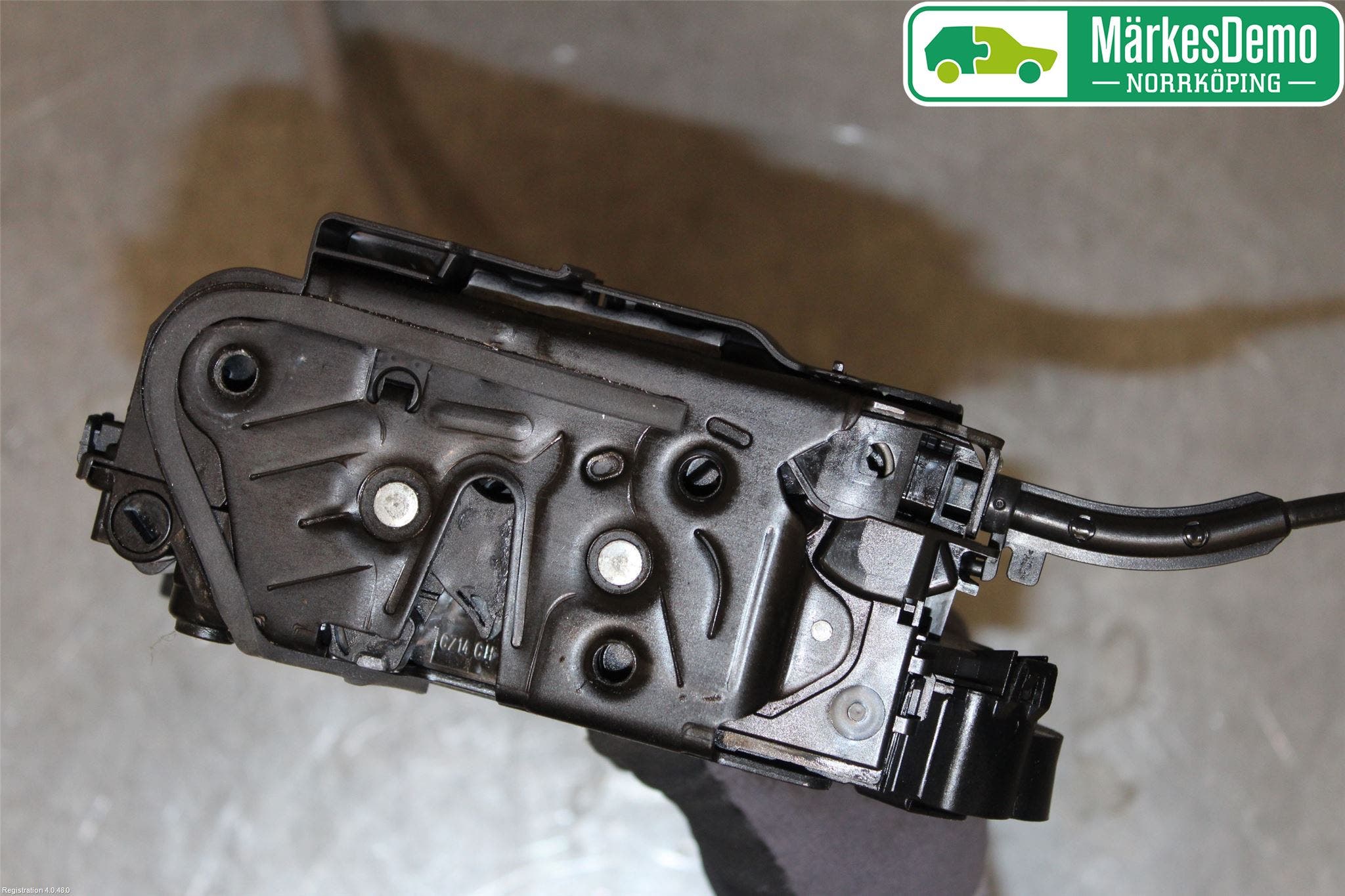 Seat ATECA 16->> Låskista-Dörrlås