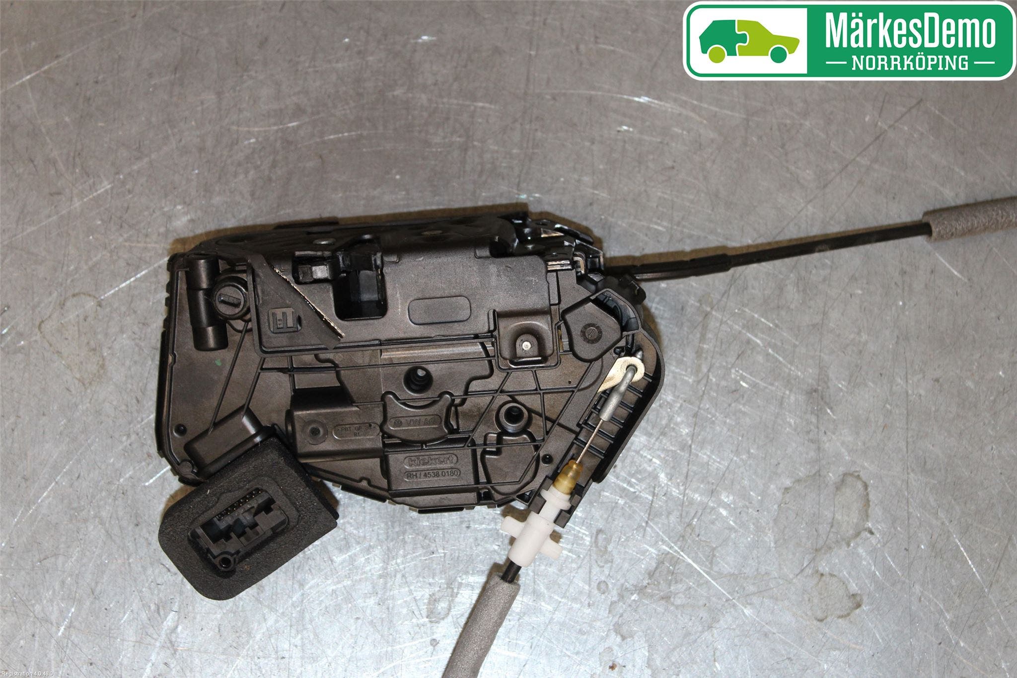 Seat ATECA 16->> Låskista-Dörrlås